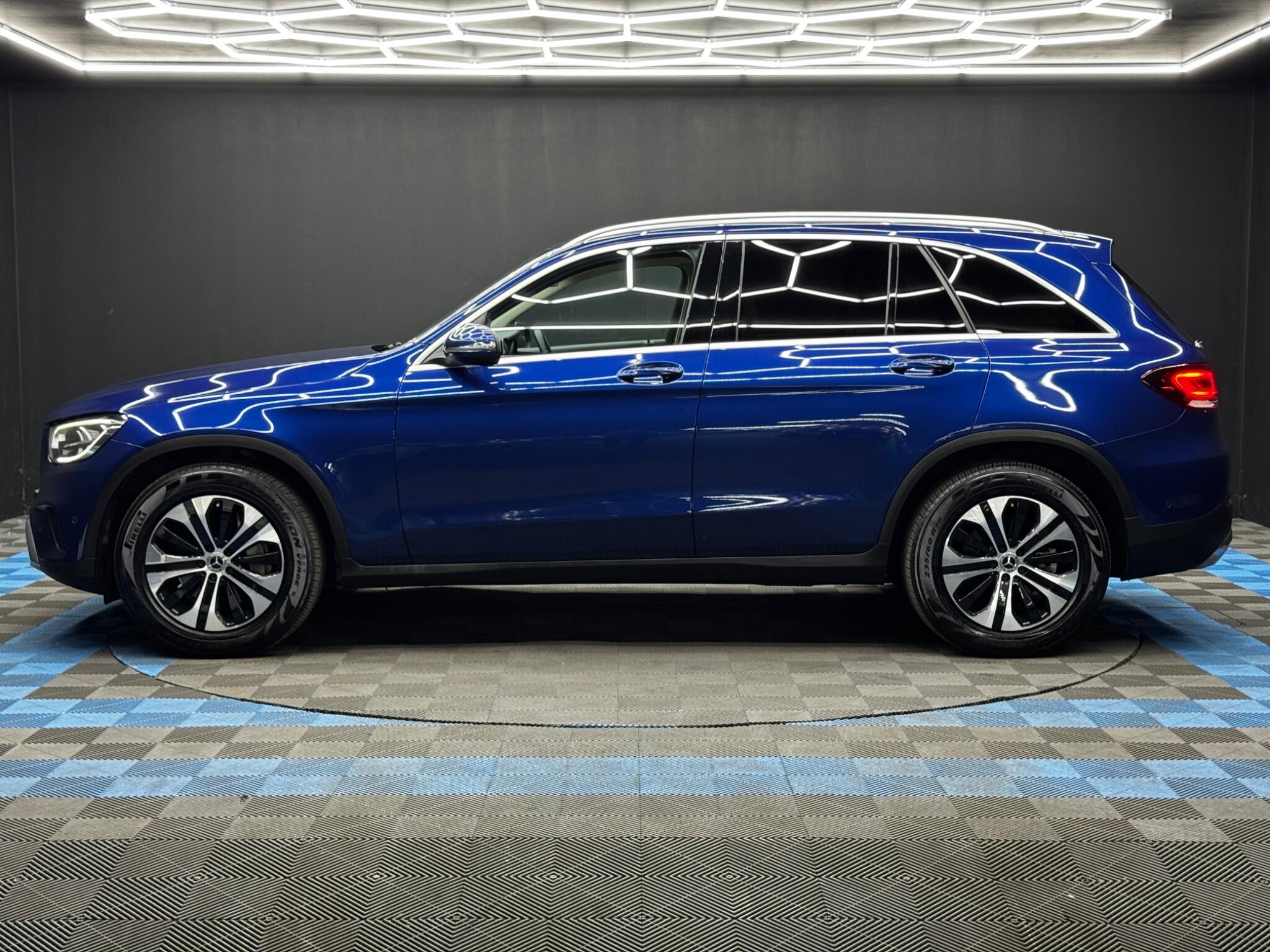 Mercedes-Benz GLC view 8