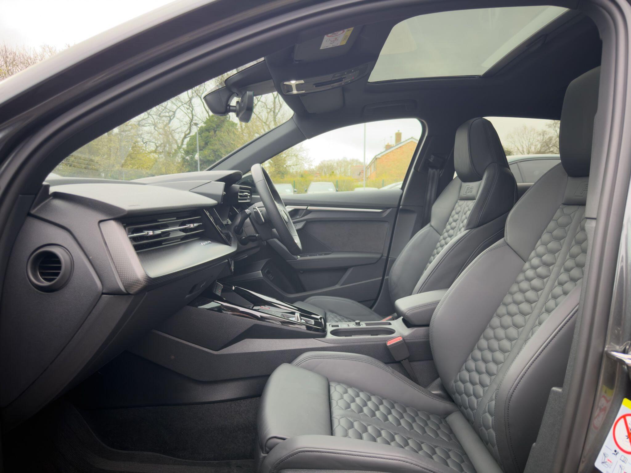 Audi Audi RS3 view 9