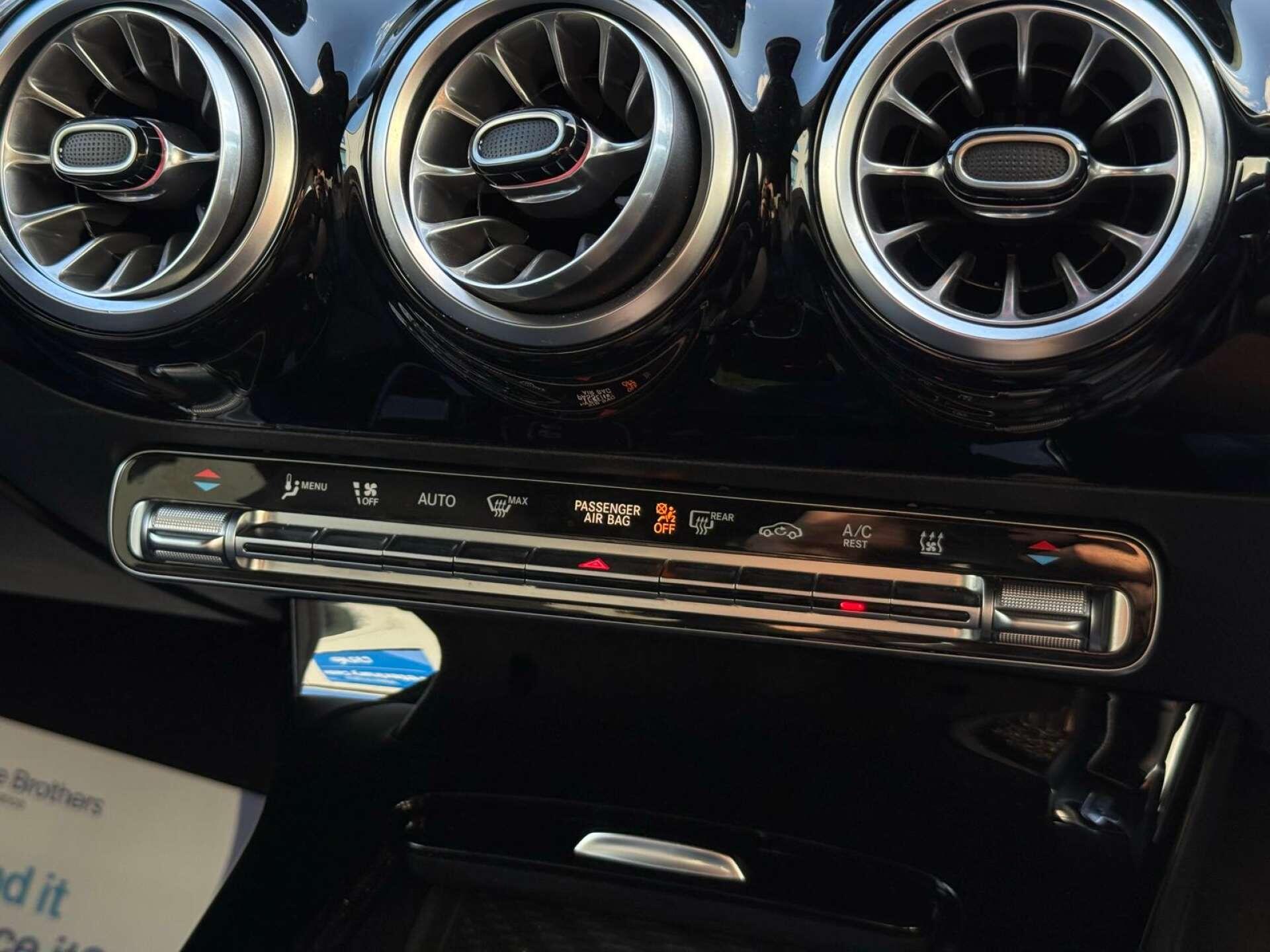 Mercedes-Benz Cla view 56