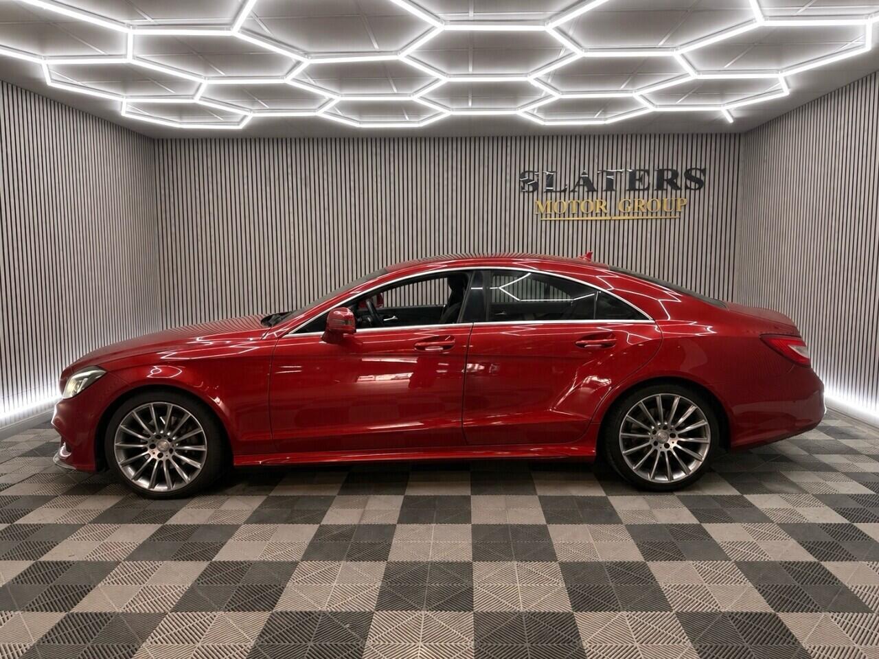 Mercedes-Benz CLS view 26