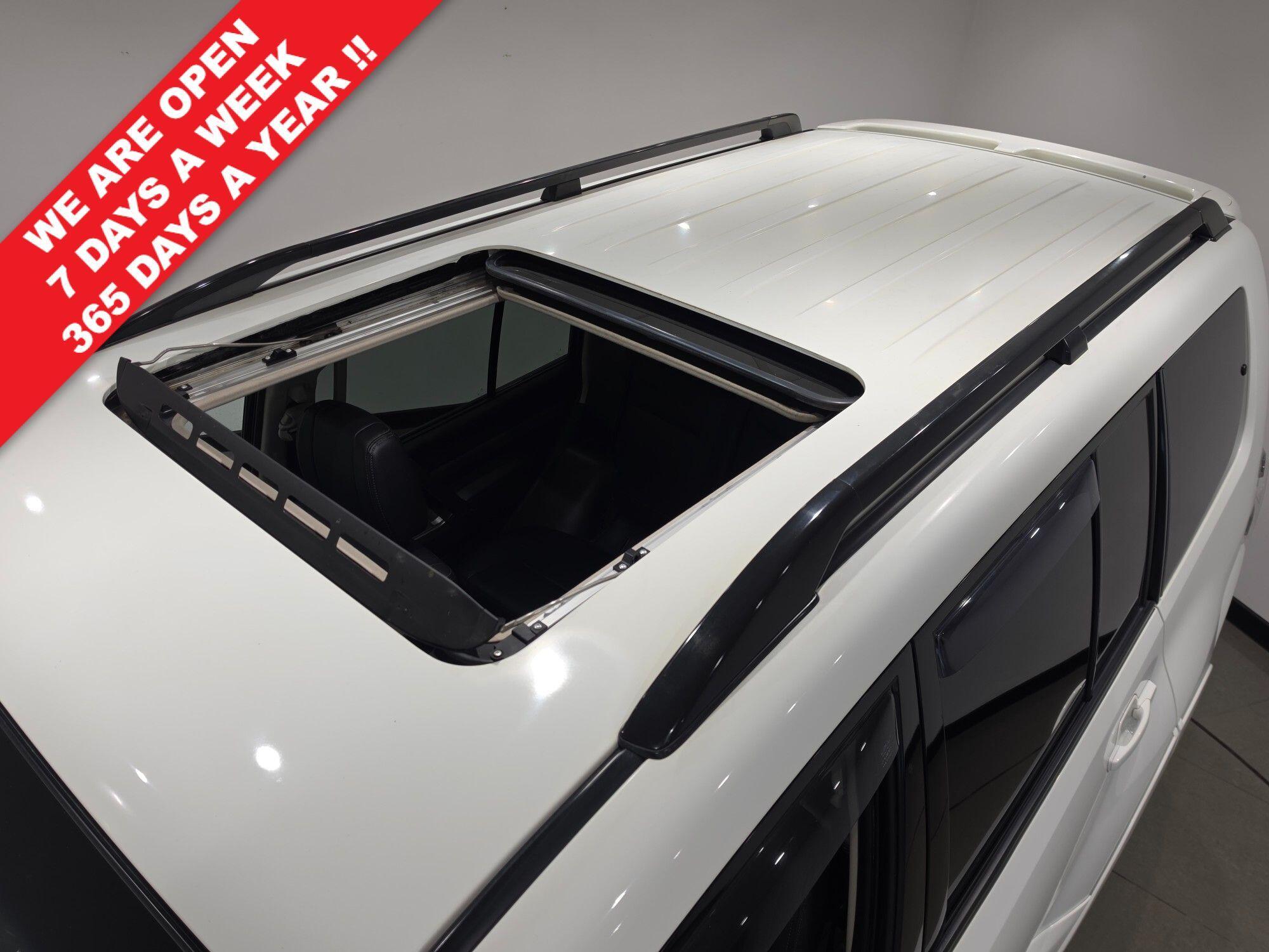 Mitsubishi Shogun view 2
