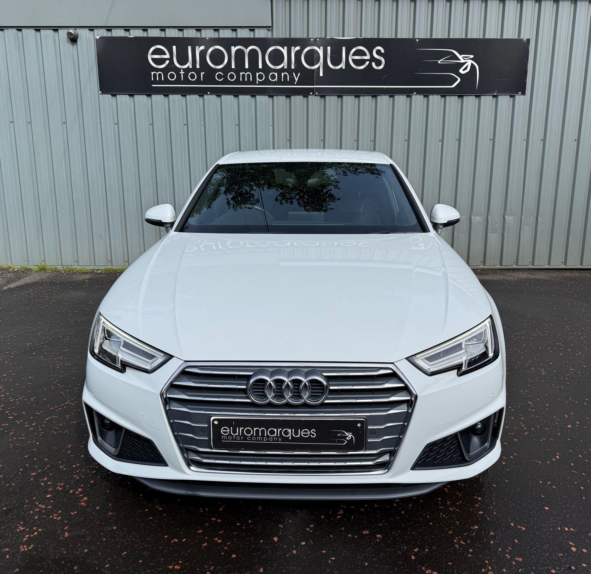 Audi A4 view 11