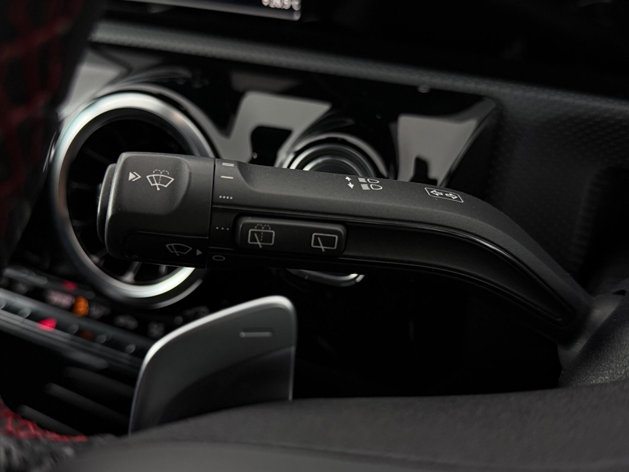 Mercedes-Benz A-Class view 18