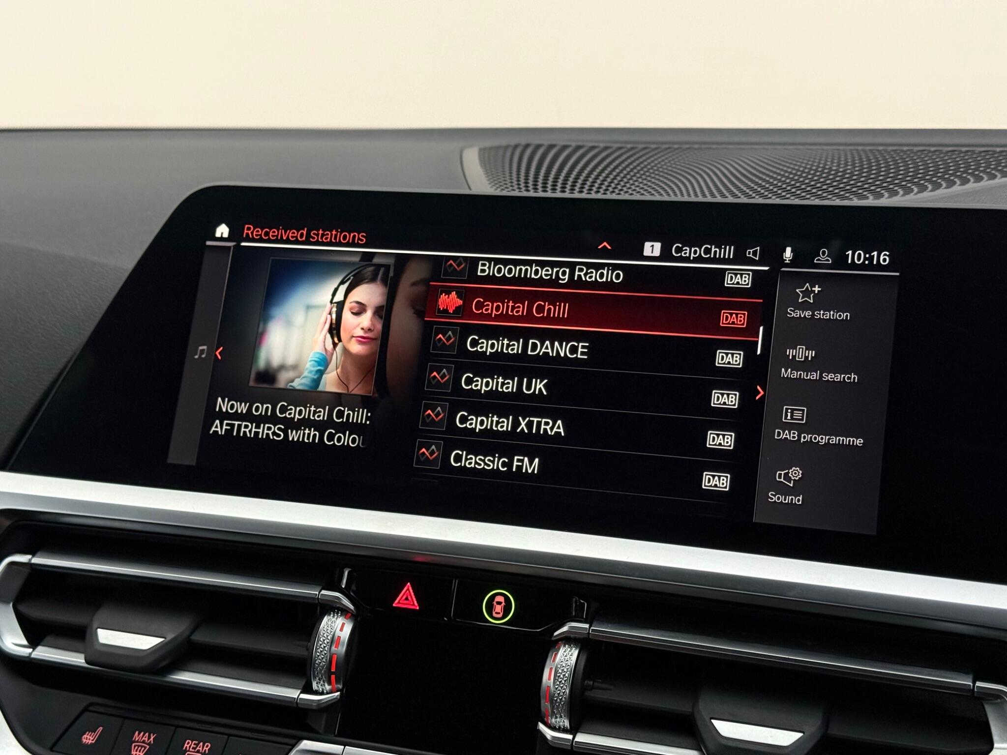 BMW 3 Series view 26