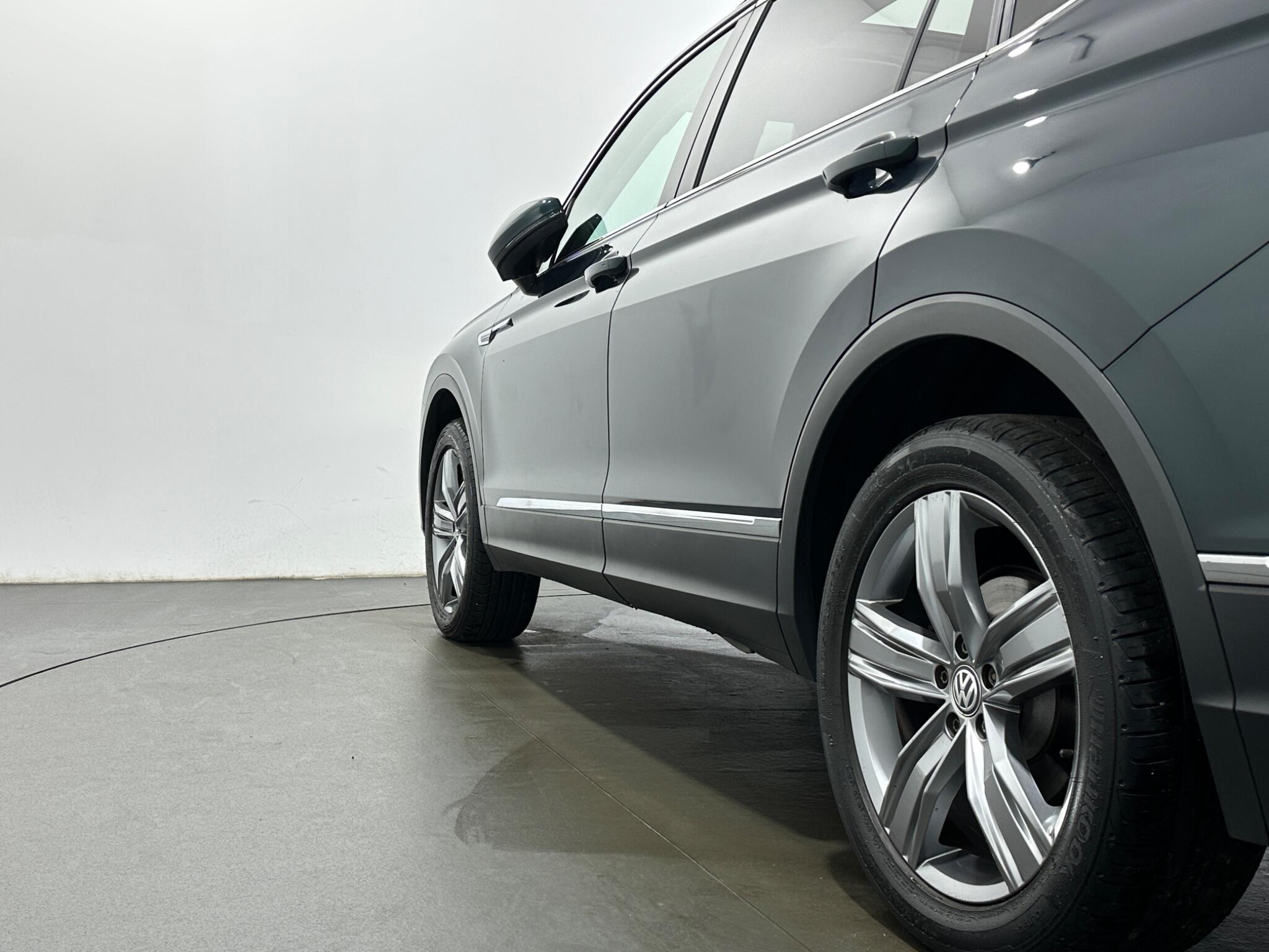 Volkswagen Tiguan Allspace view 52