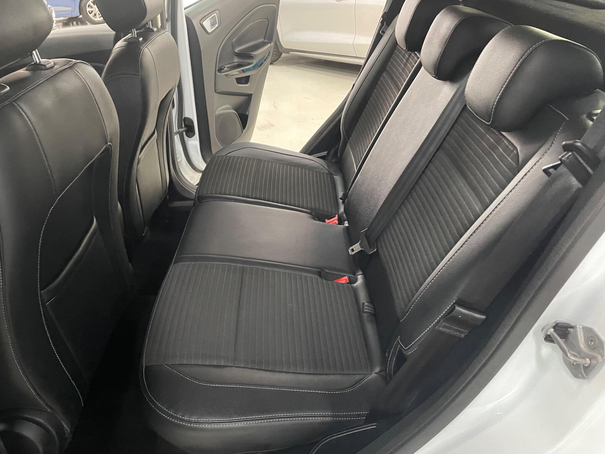 Ford Ecosport view 20