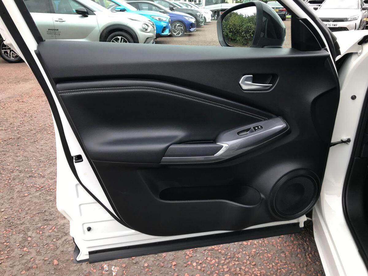 Nissan Juke view 17