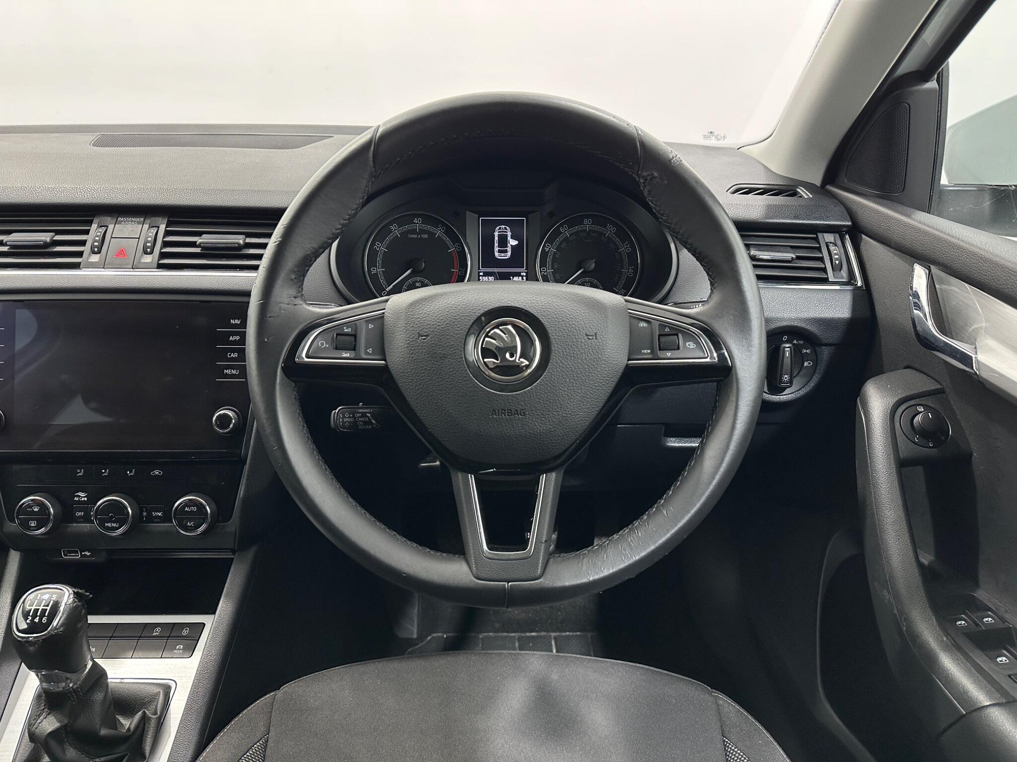 Skoda Octavia view 13