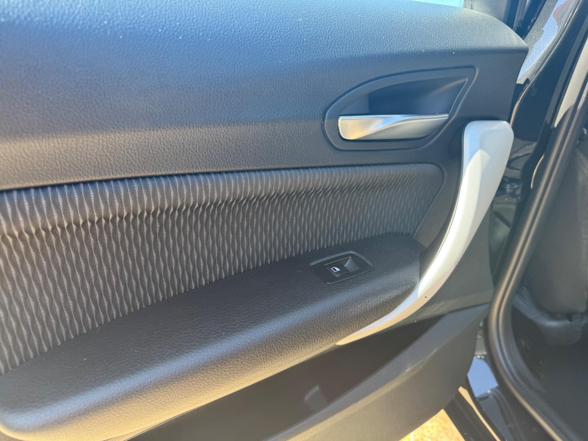 BMW 1 Series view 49