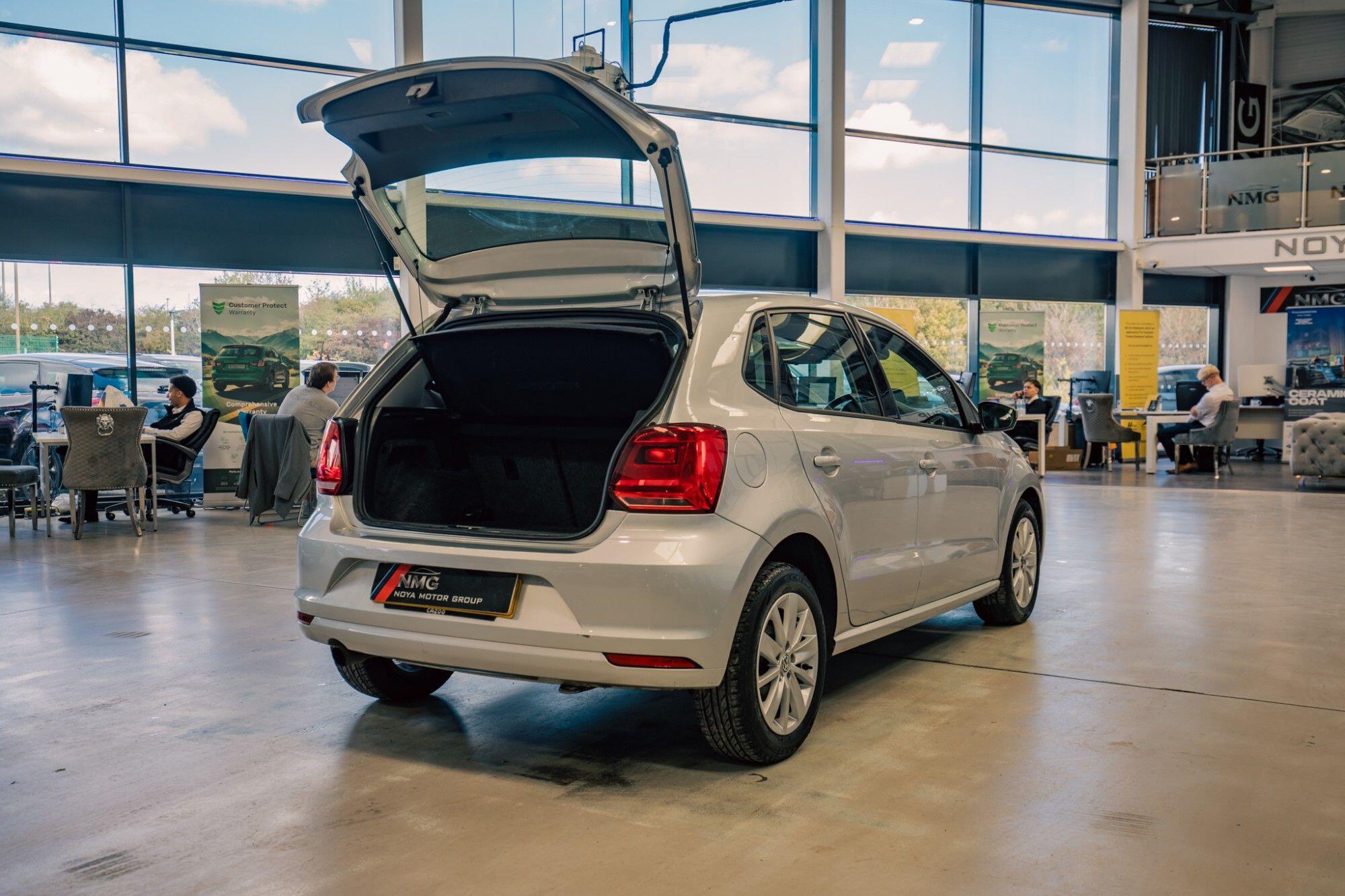 Volkswagen Polo view 31