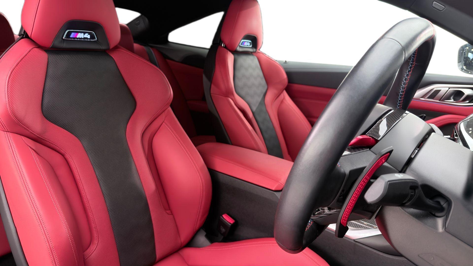 BMW M4 view 11
