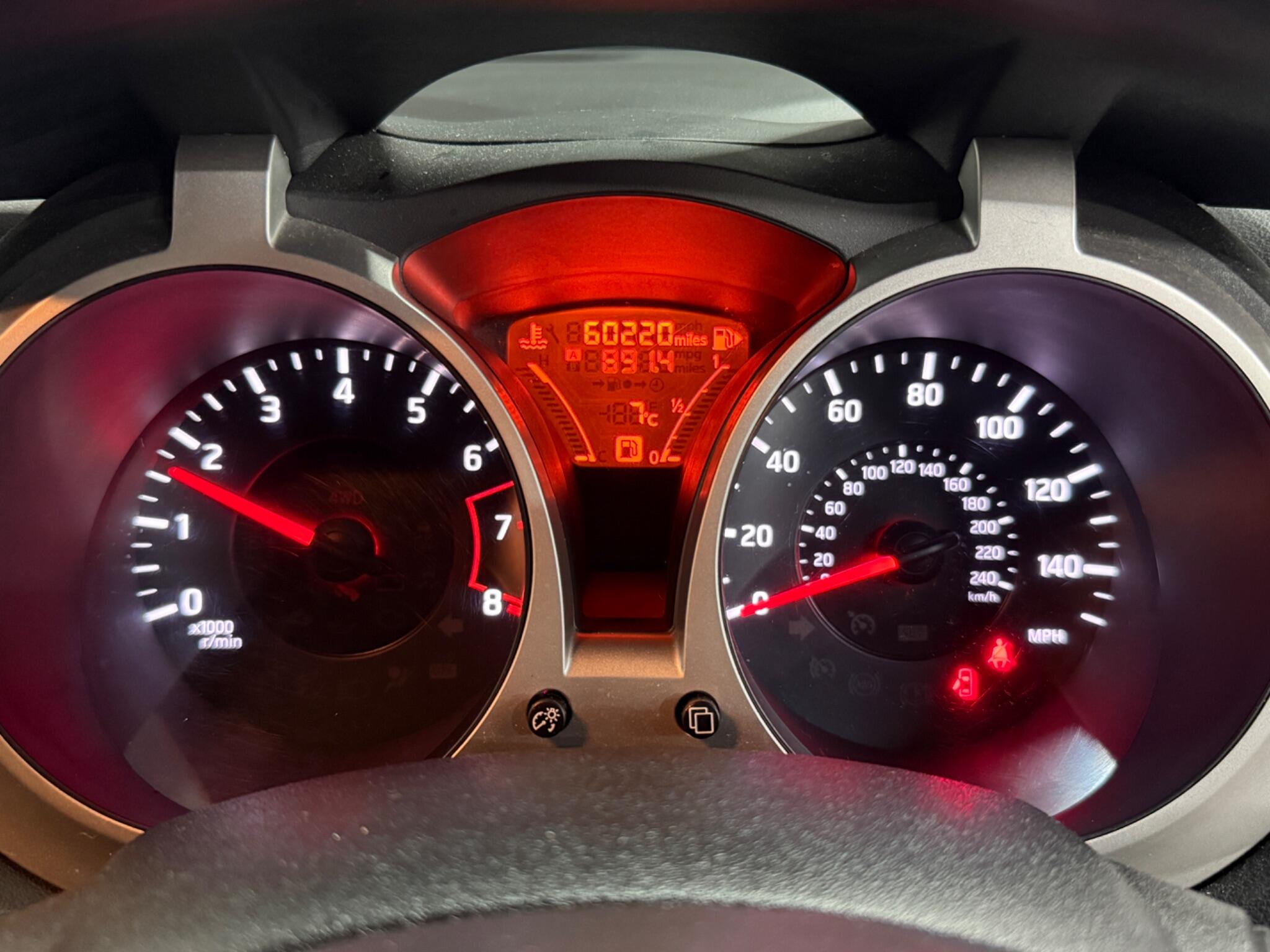 2014 Nissan Juke image 16