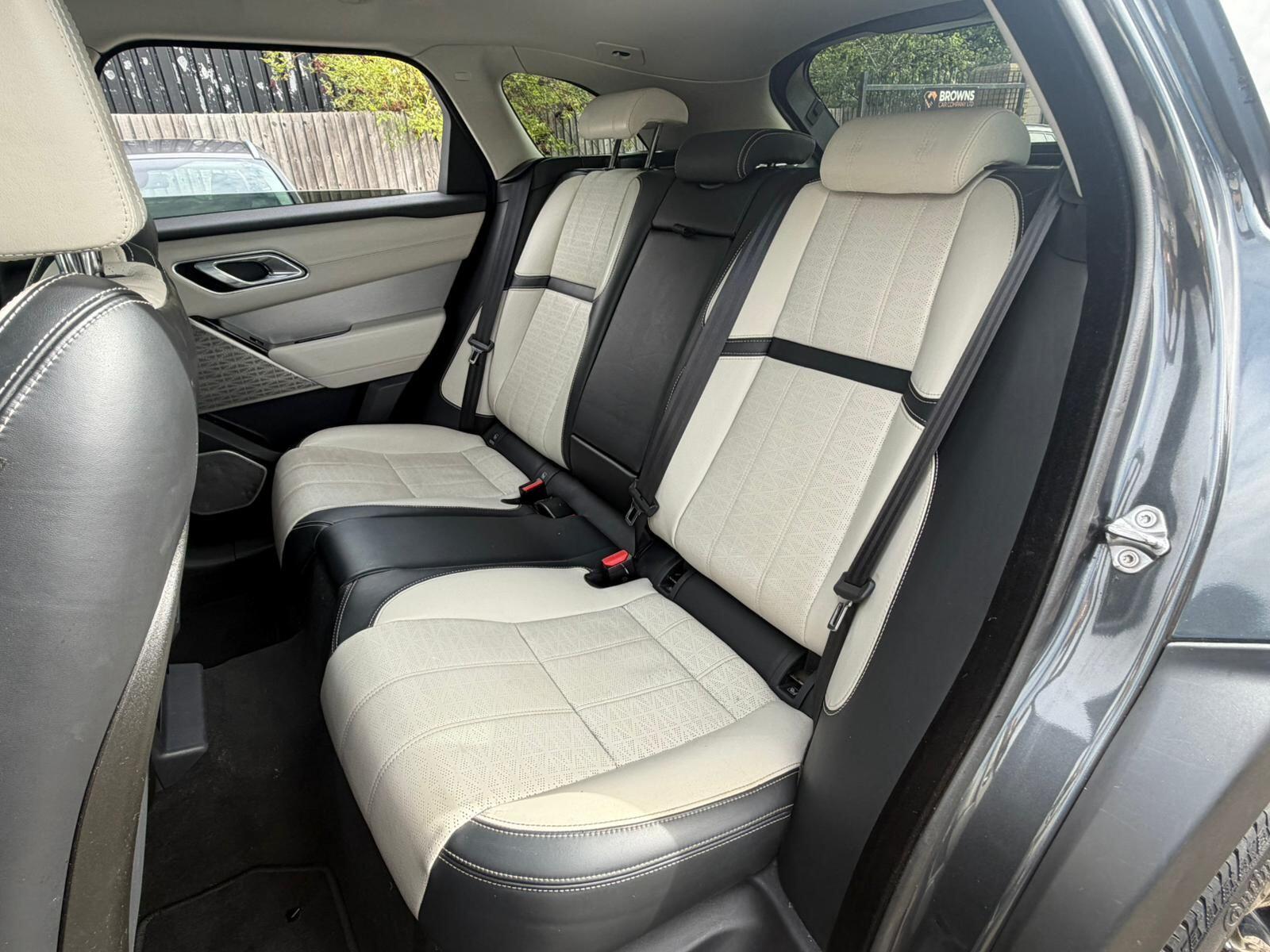 Land Rover Range Rover Velar view 17