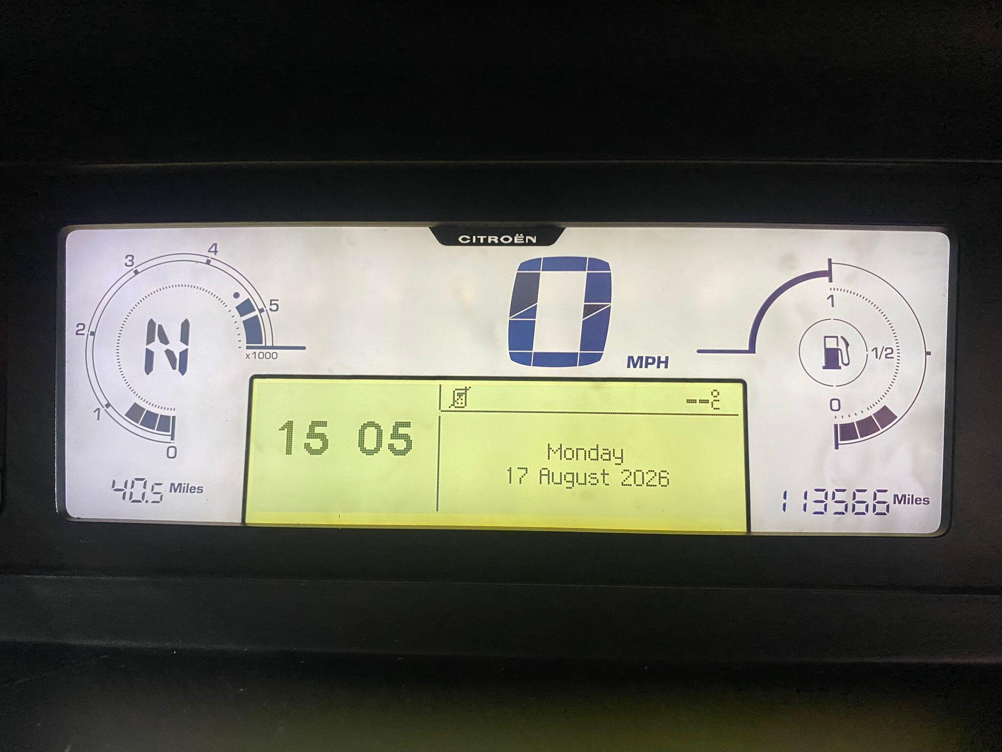 Citroen Grand C4 Picasso view 7