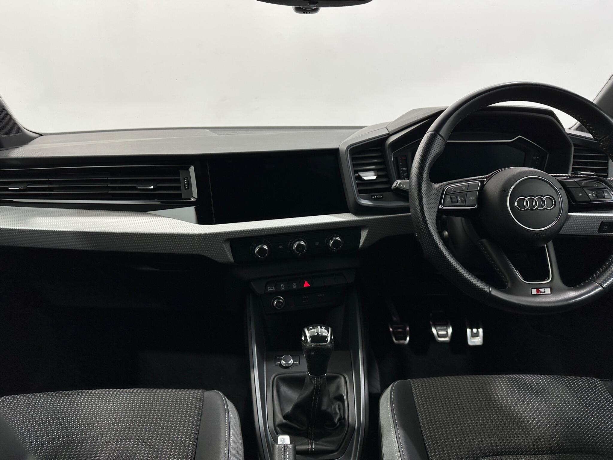 Audi A1 view 20