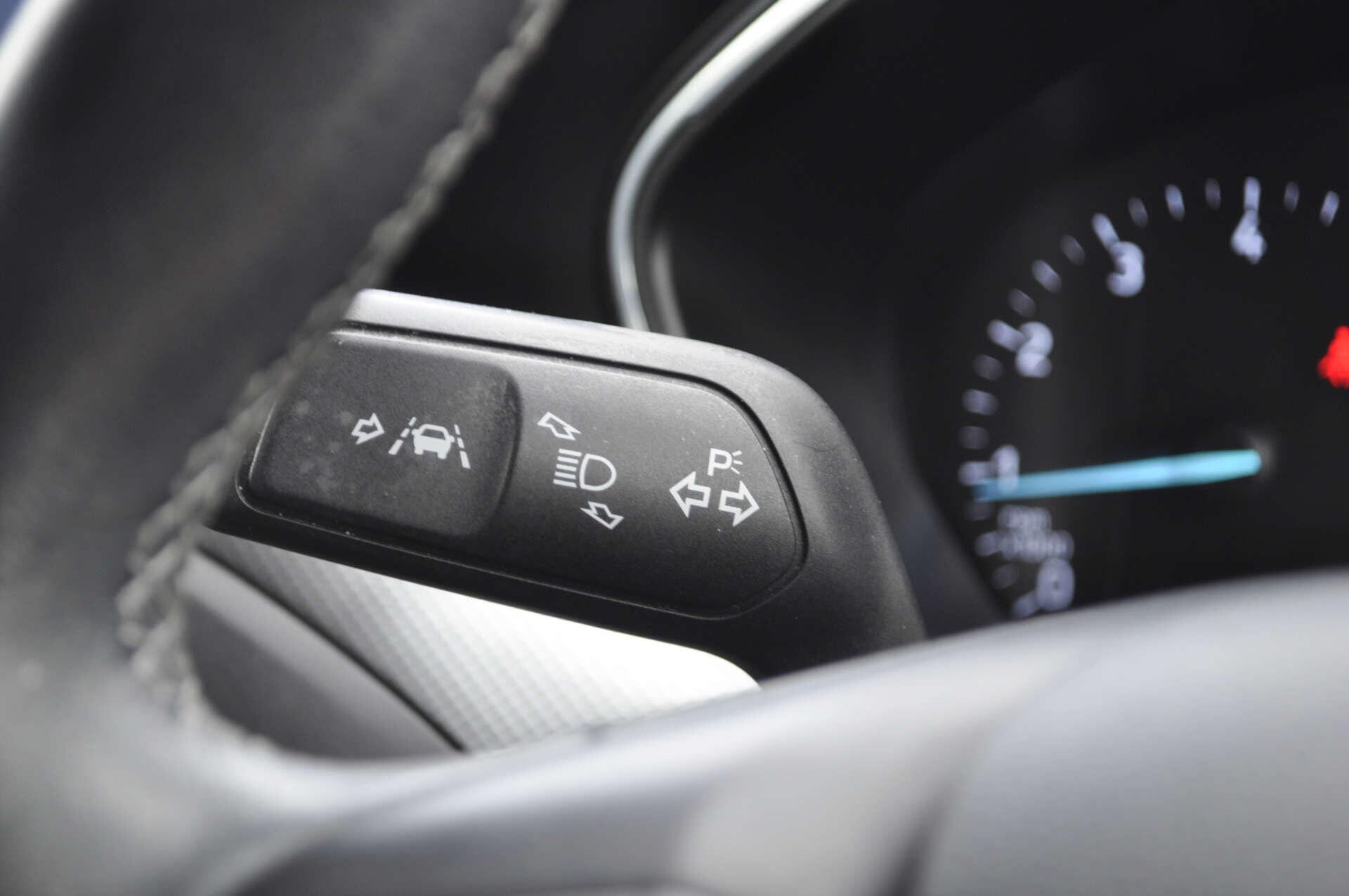 Ford Focus view 17