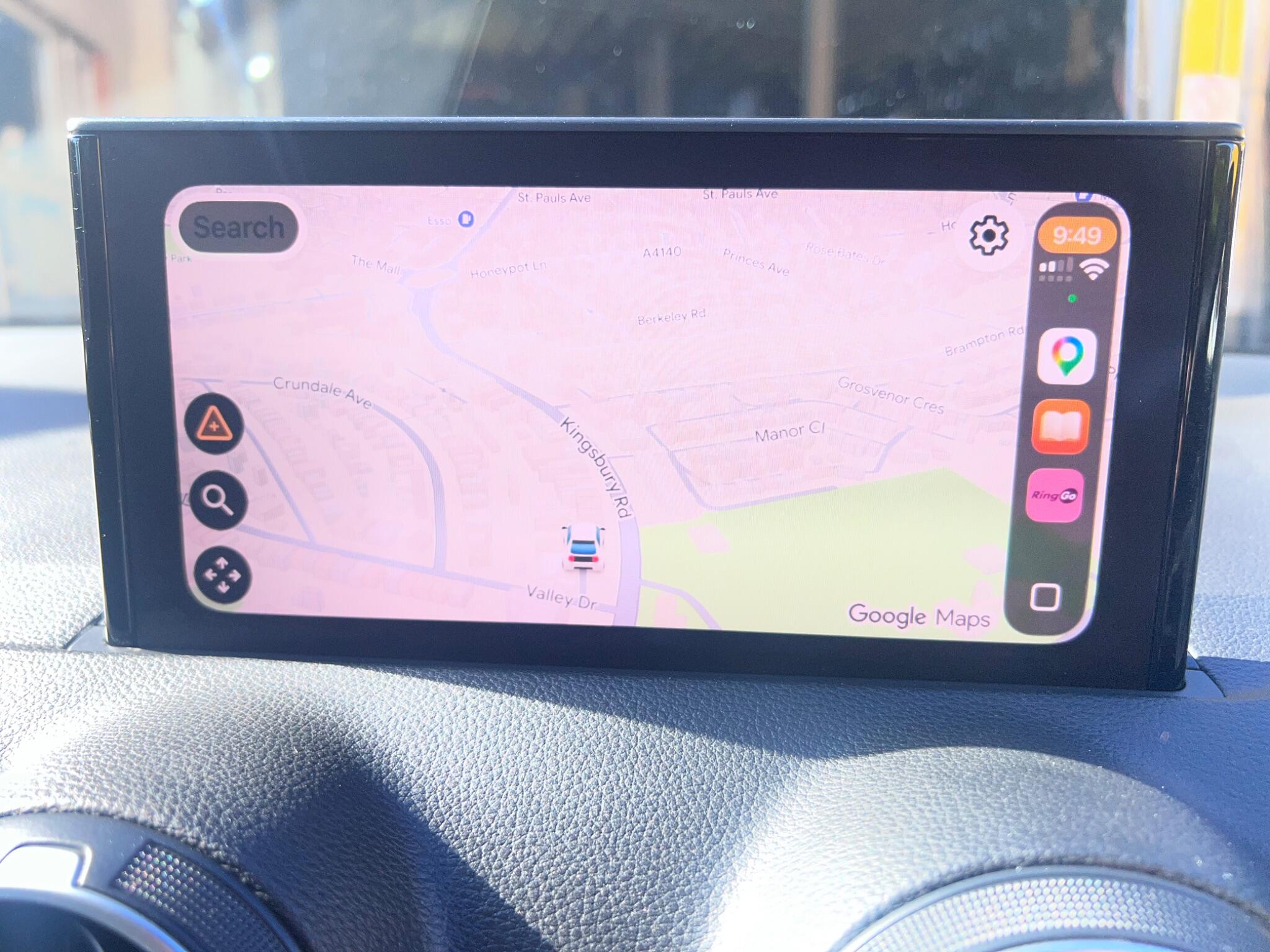 Audi Q2 view 27