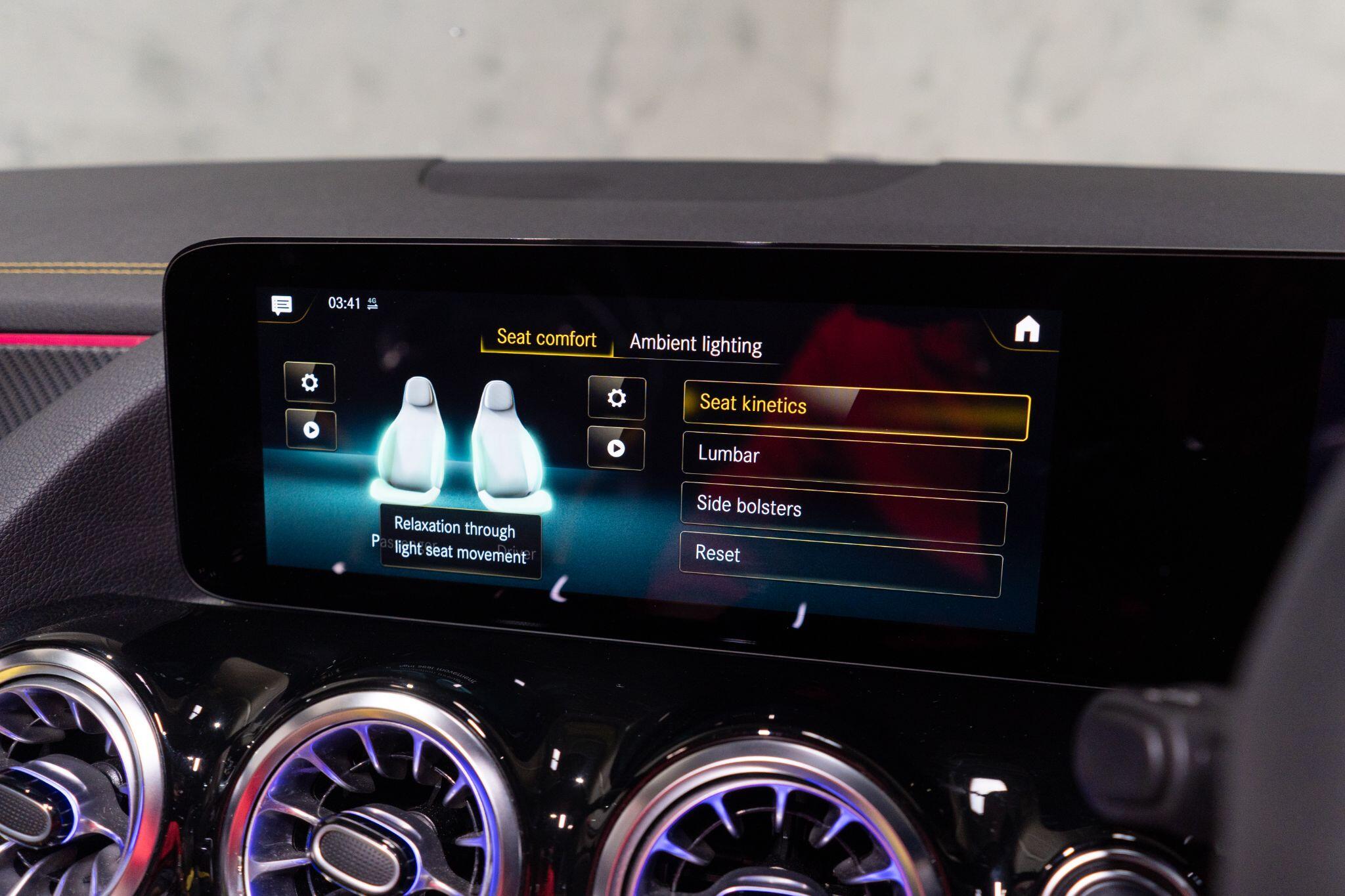 Mercedes-Benz Gla view 27