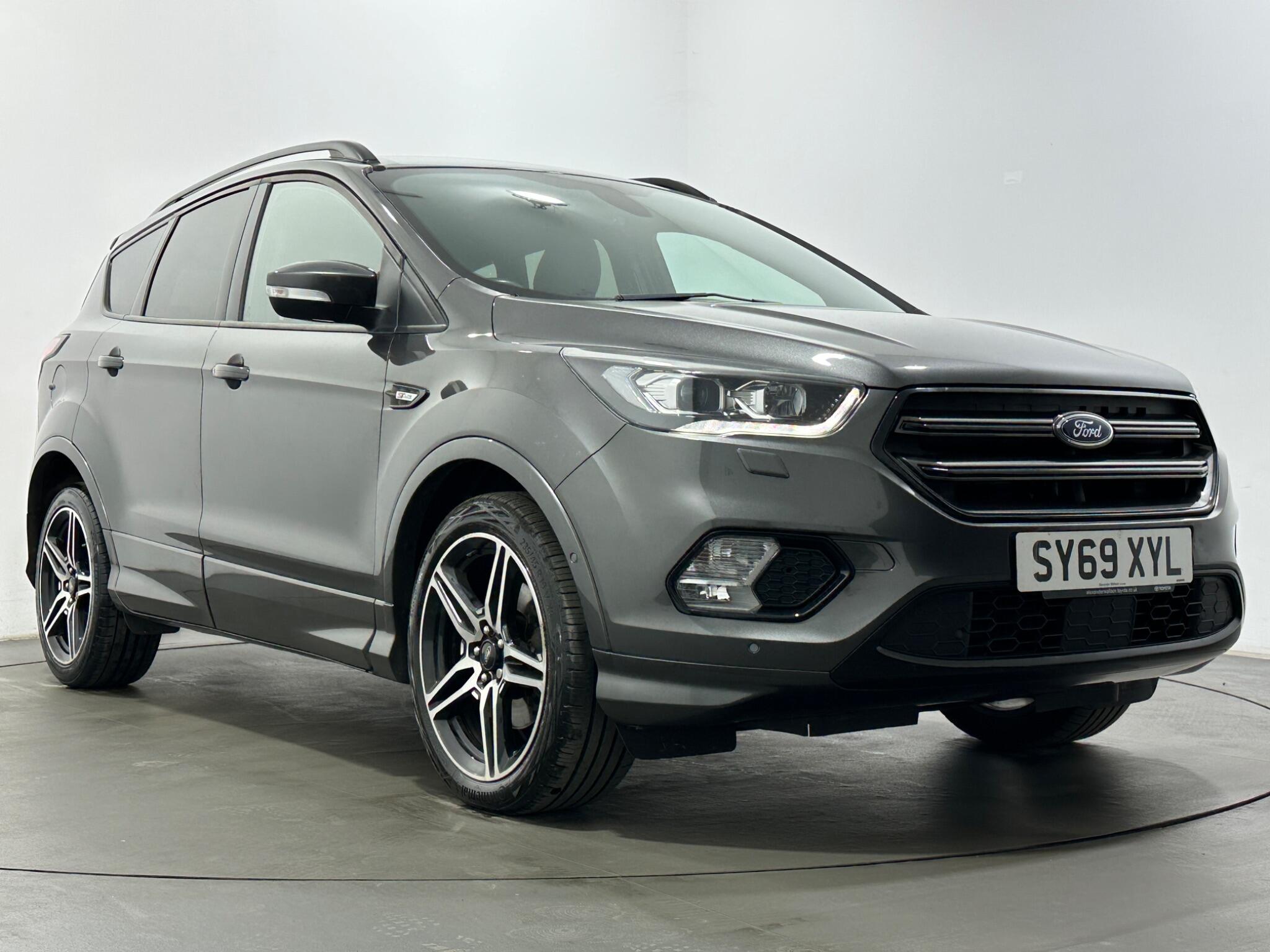 Ford Kuga view 50