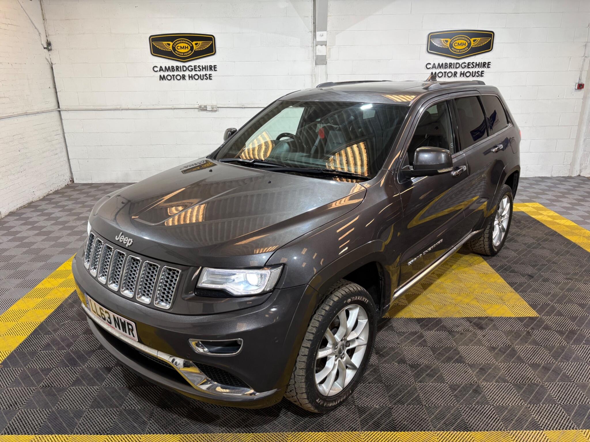Jeep Grand Cherokee view 40