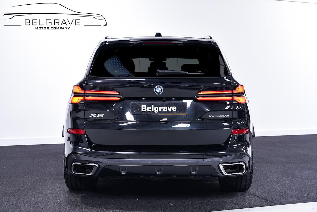 BMW X5 view 7