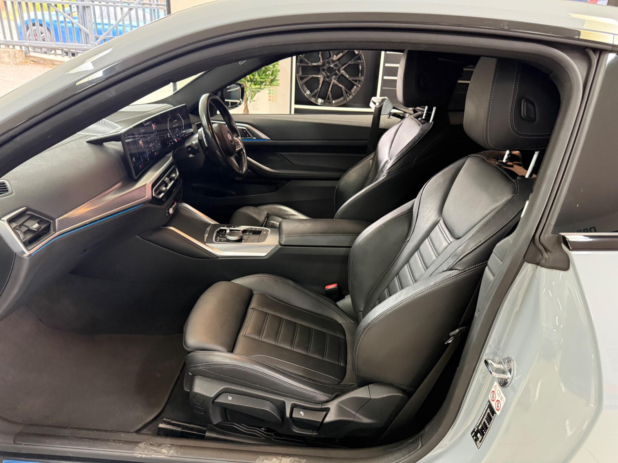BMW 4 Series view 32
