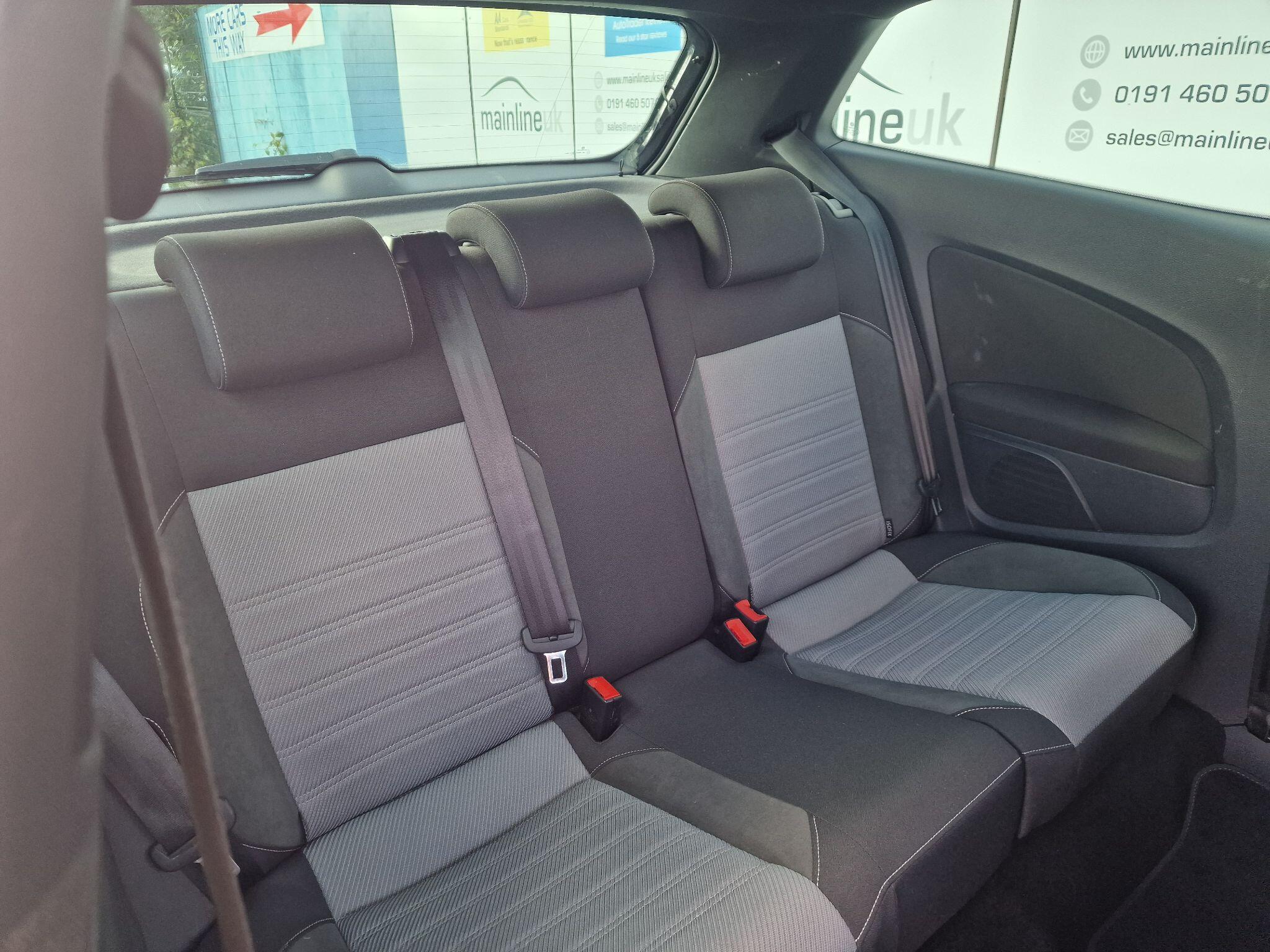 Volkswagen Polo view 28