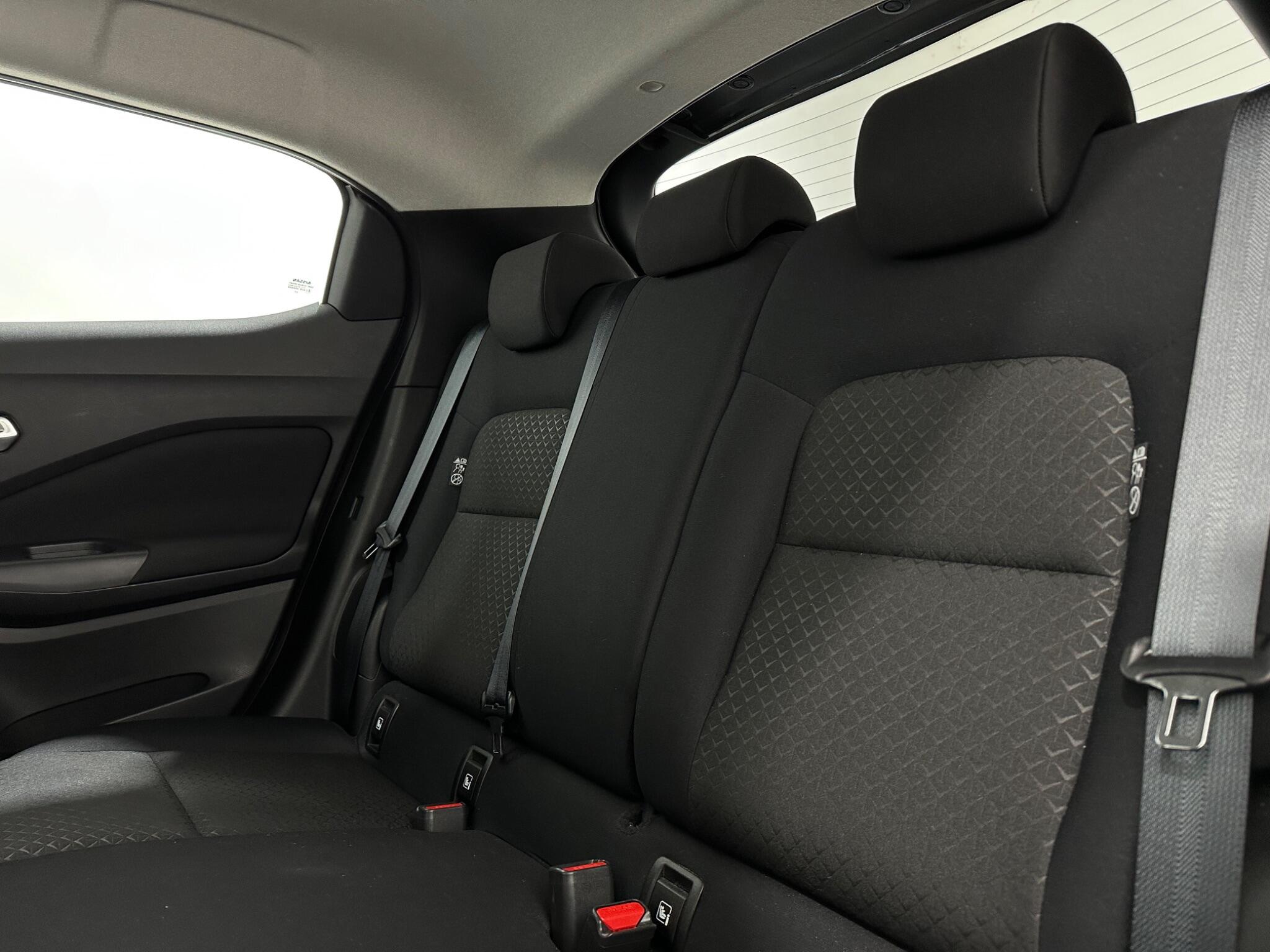 Nissan Juke view 36