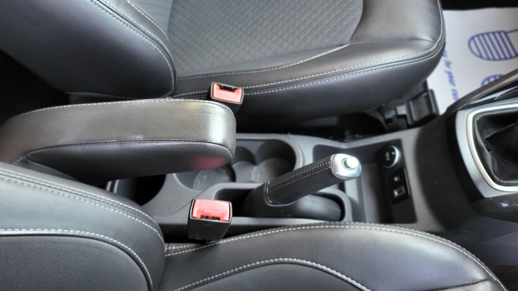 Ford Ecosport view 32