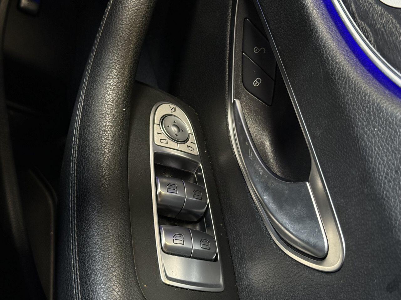 Mercedes-Benz E Class view 45