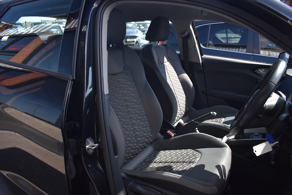 Audi A1 view 9