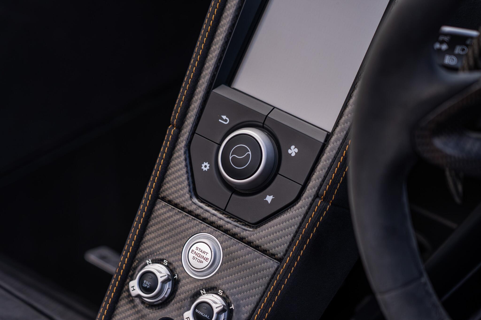 Mclaren 675LT view 24
