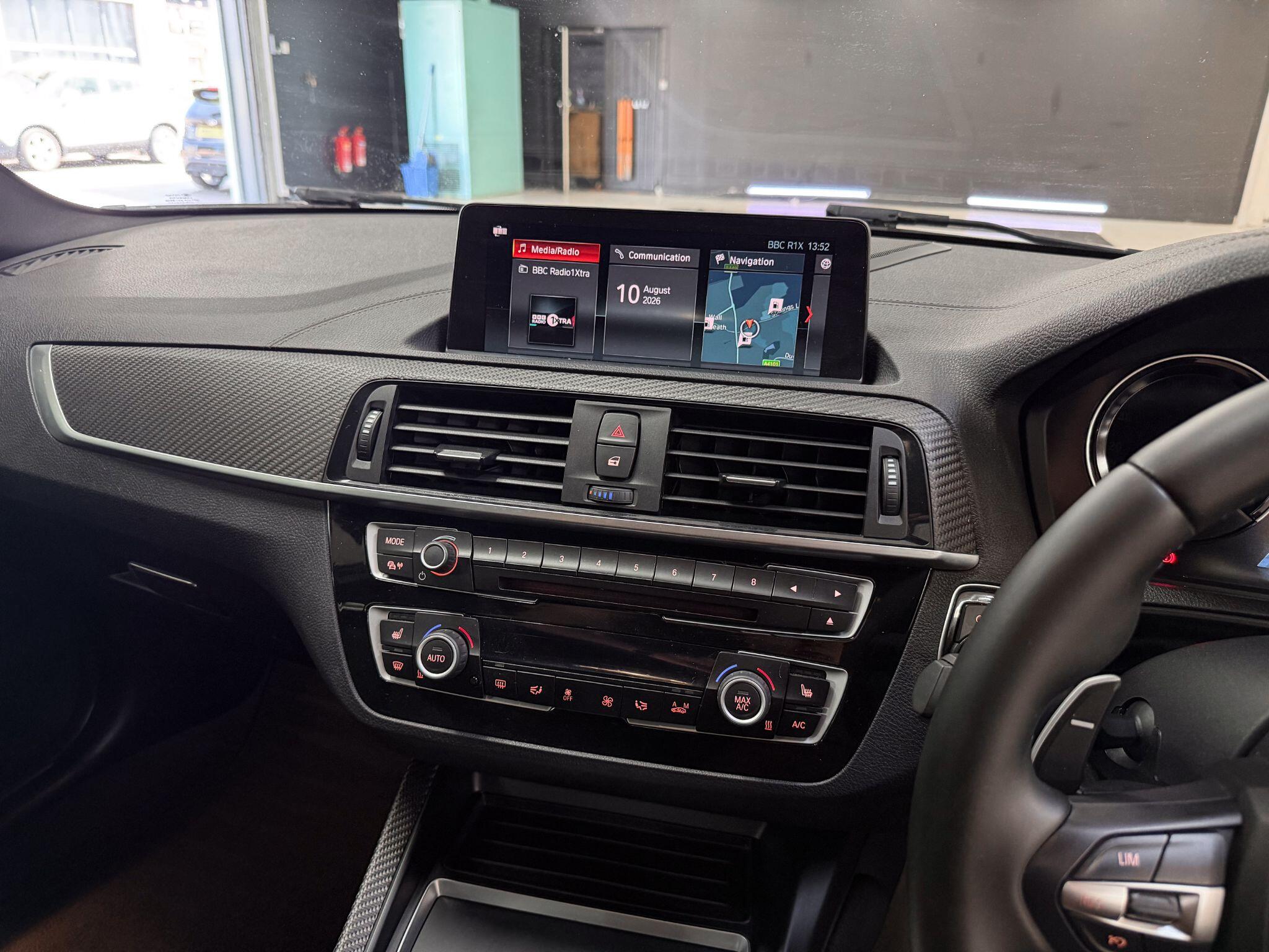 BMW M2 view 21