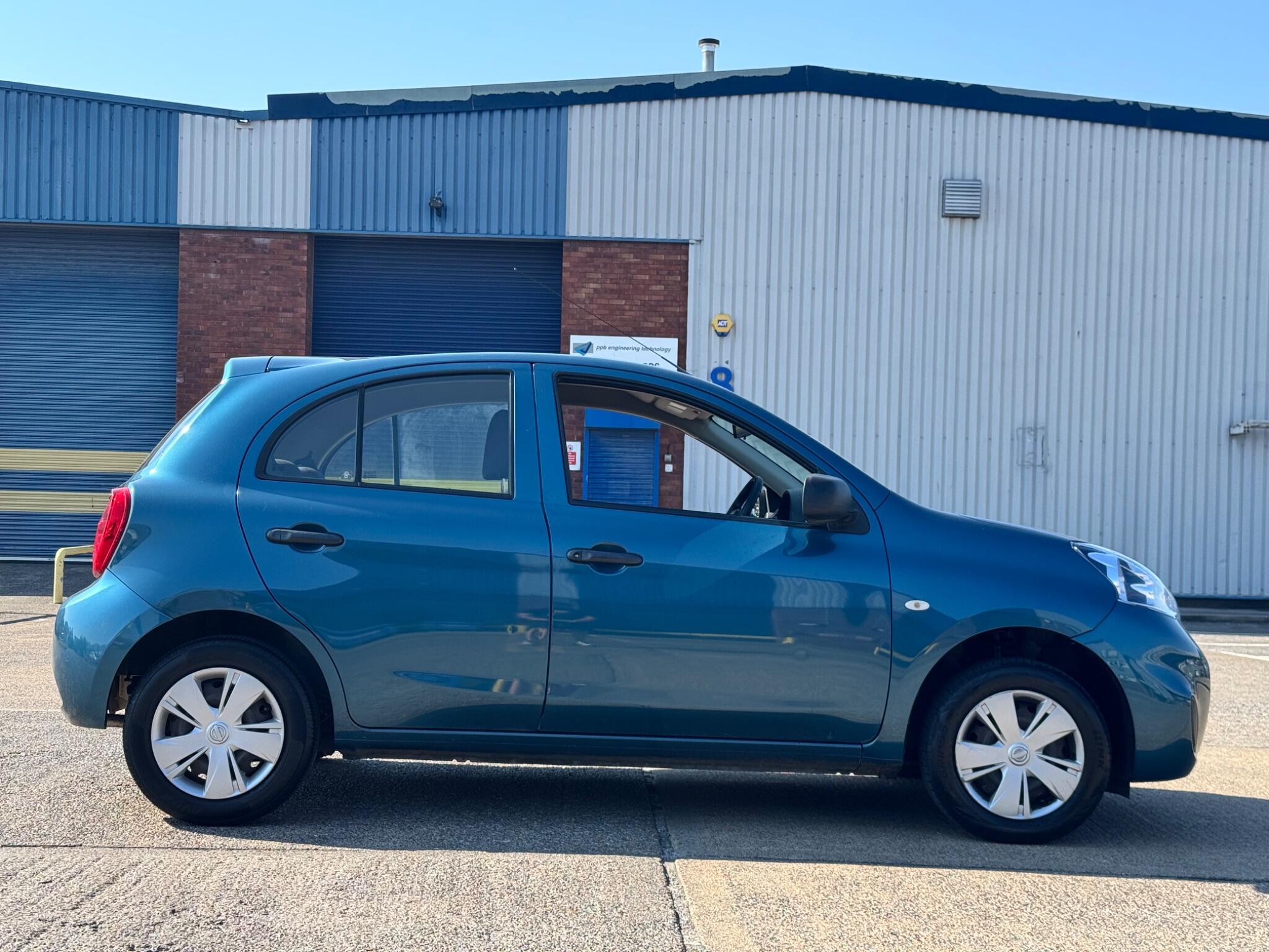 Nissan Micra view 19
