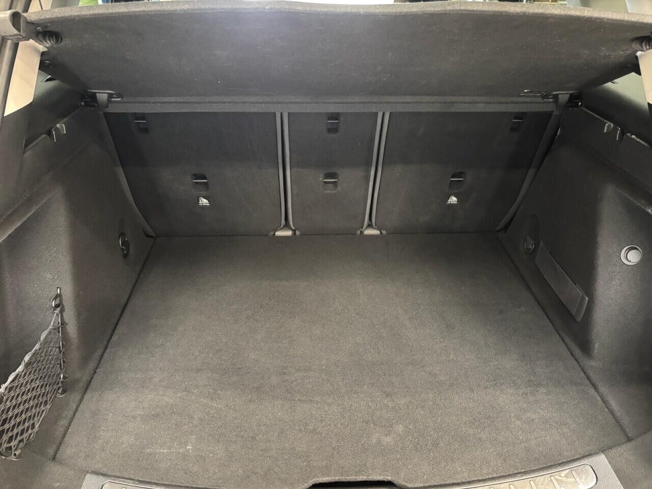 Mini Countryman view 22