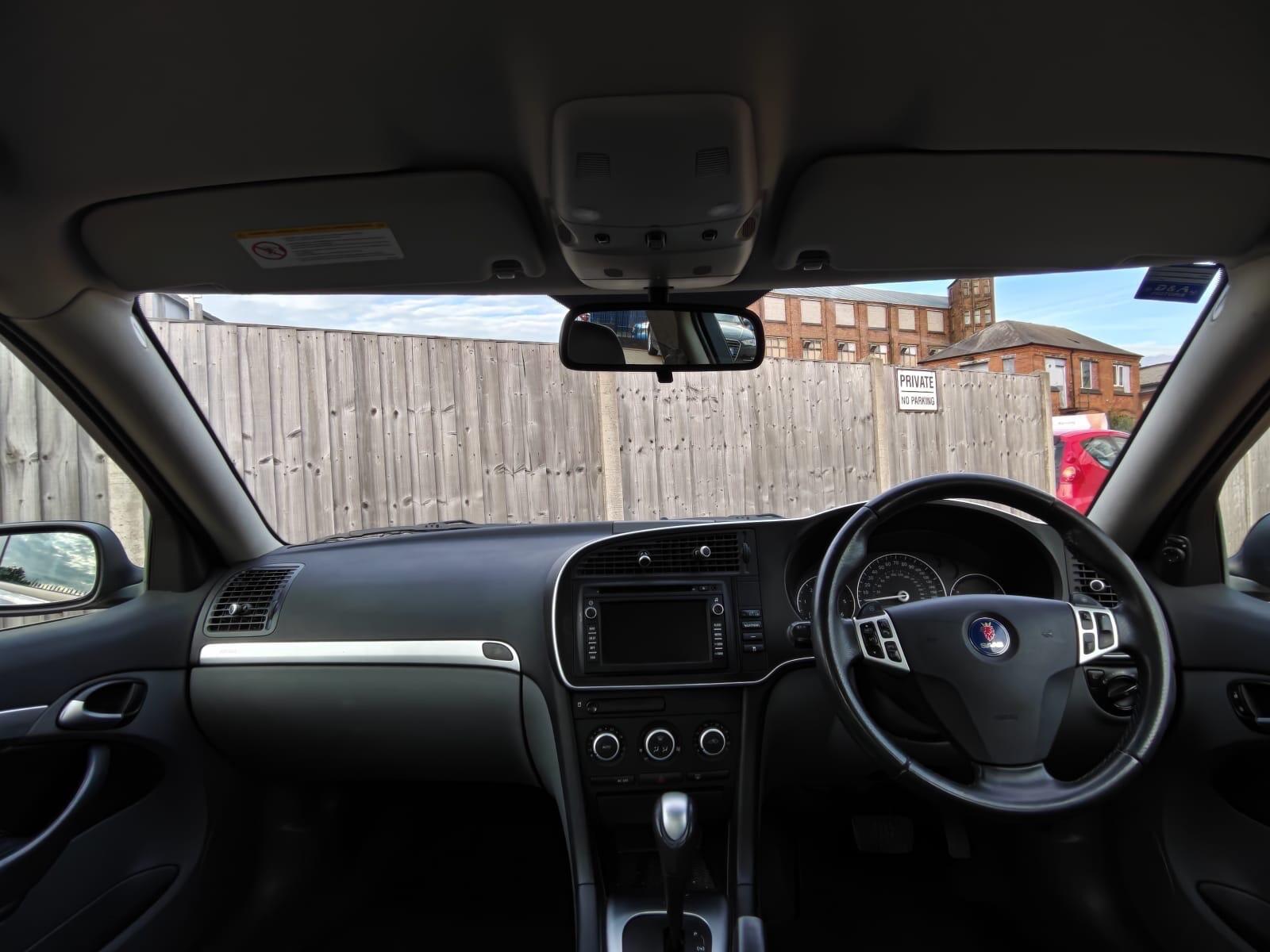 Saab 9-3 view 16