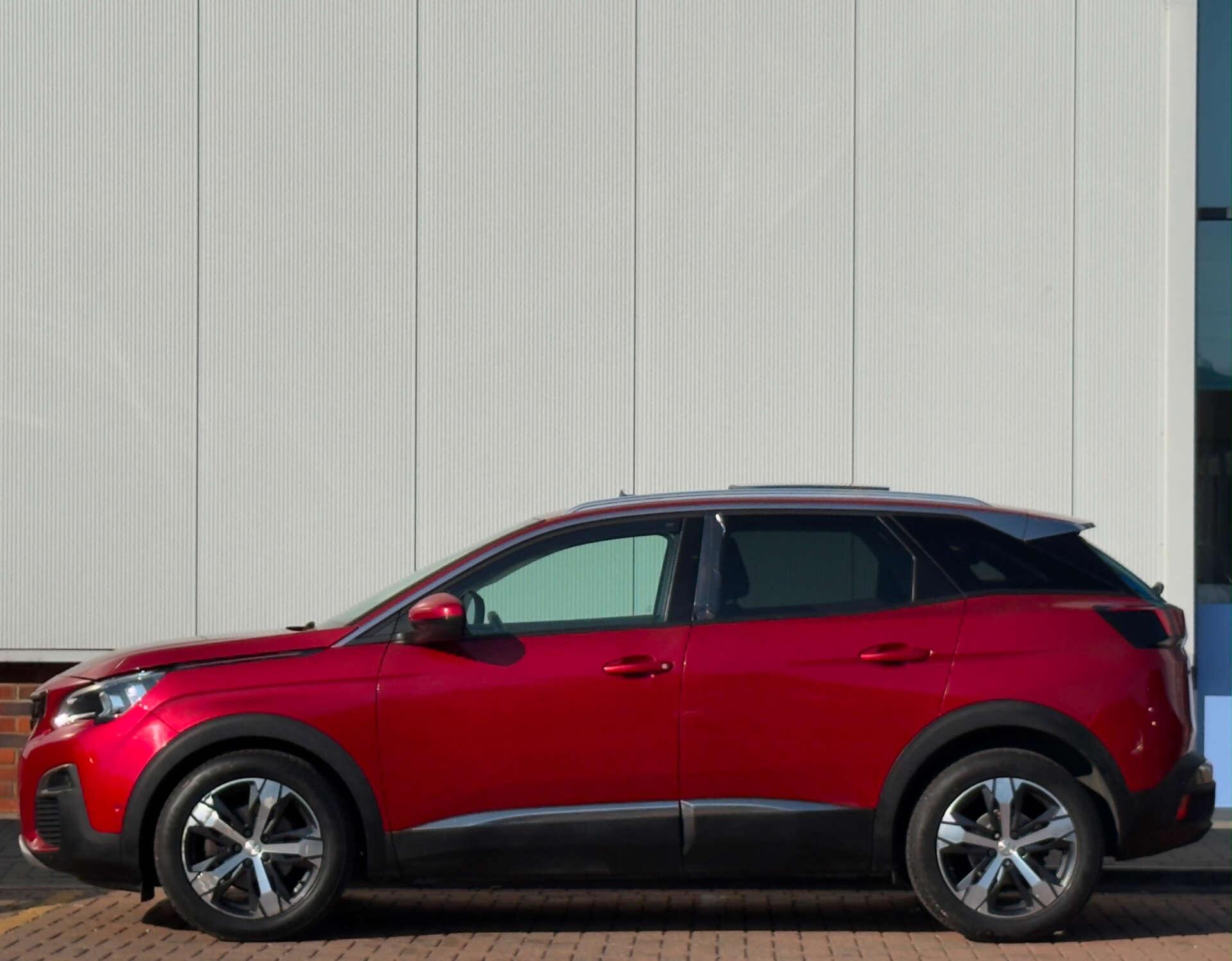 Peugeot 3008 view 8