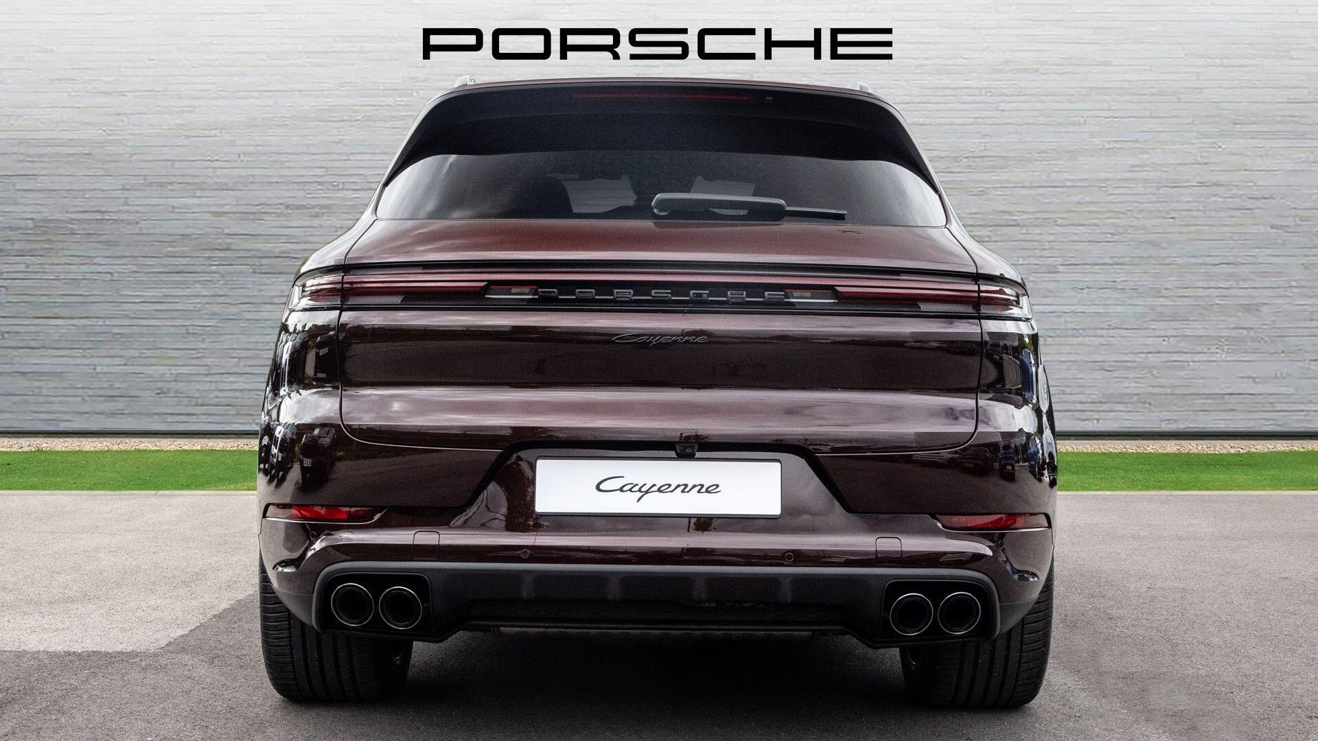 Porsche Cayenne view 6