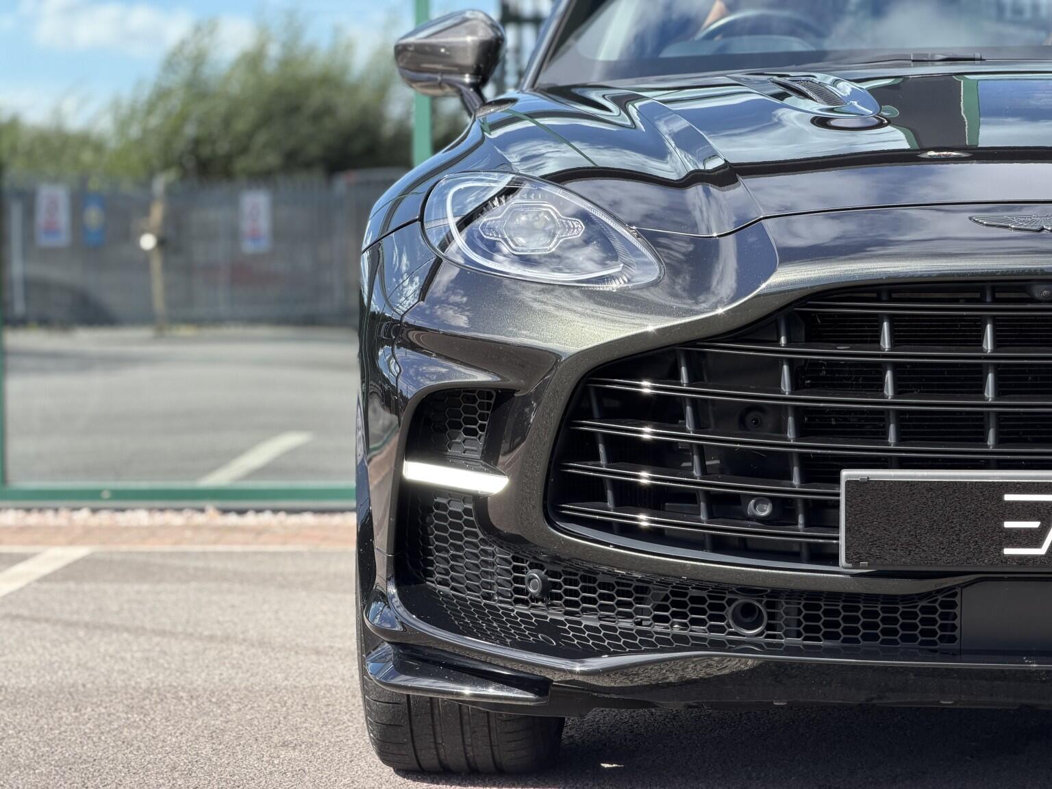Aston Martin DBX view 17