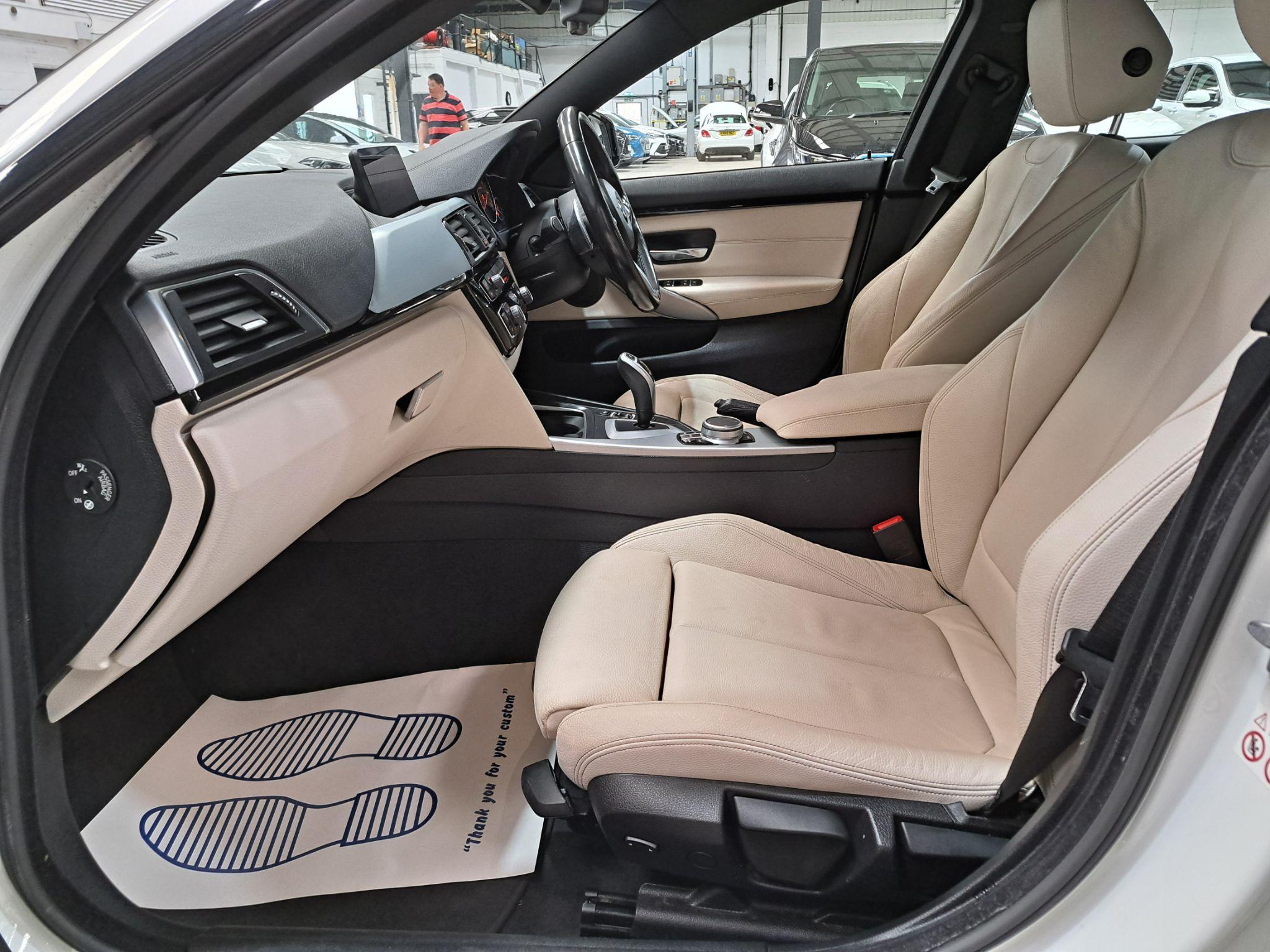 BMW 4 Series Gran Coupe view 26