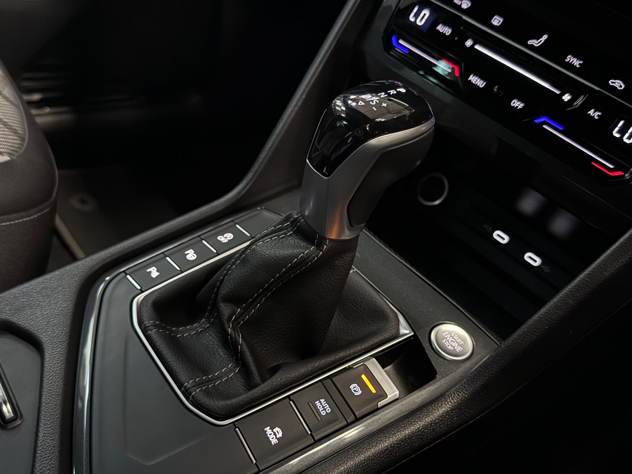 Volkswagen Tiguan view 20