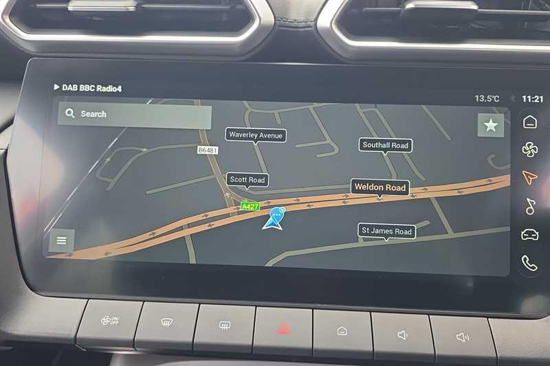 MG ZS view 18