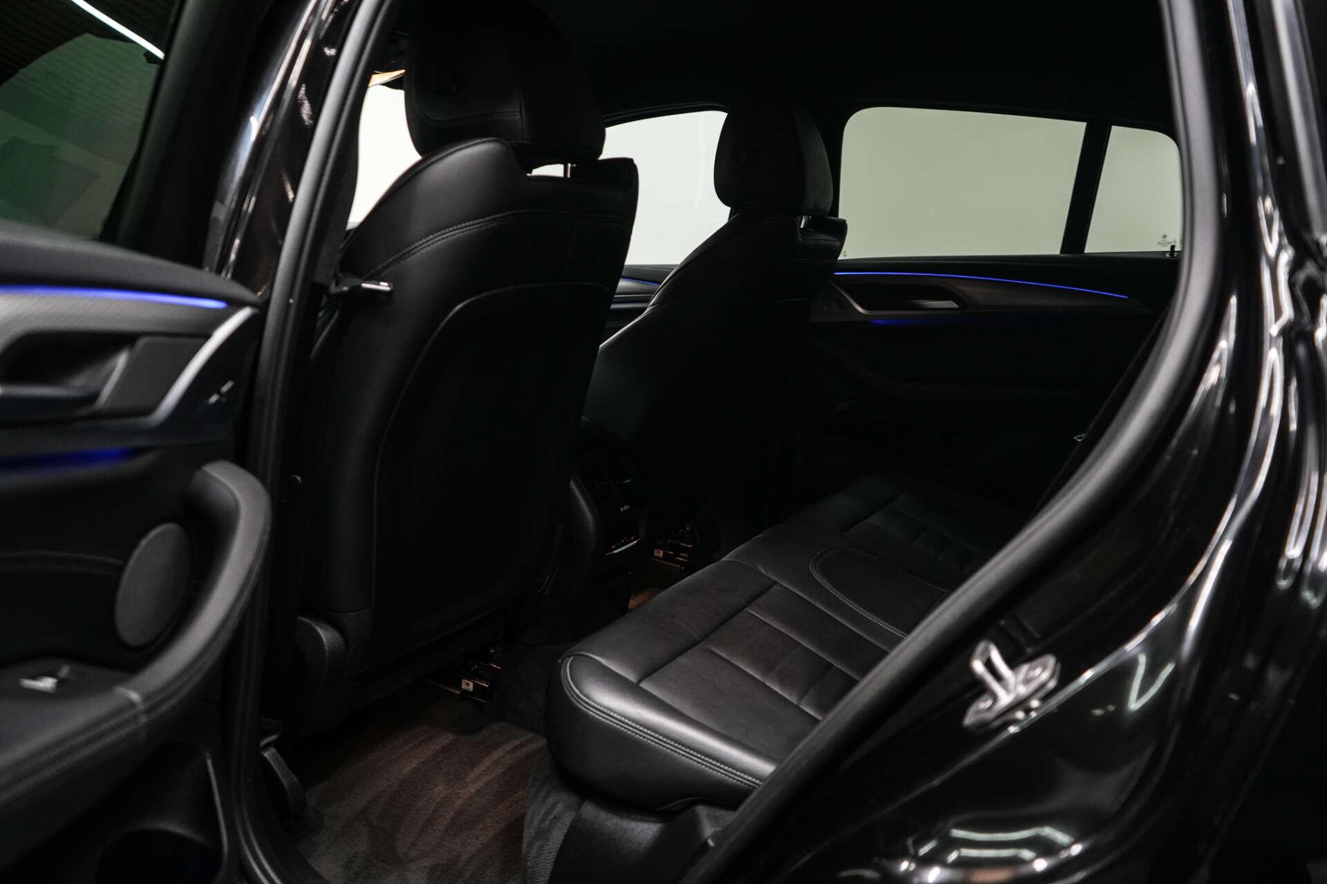 BMW X4 view 26