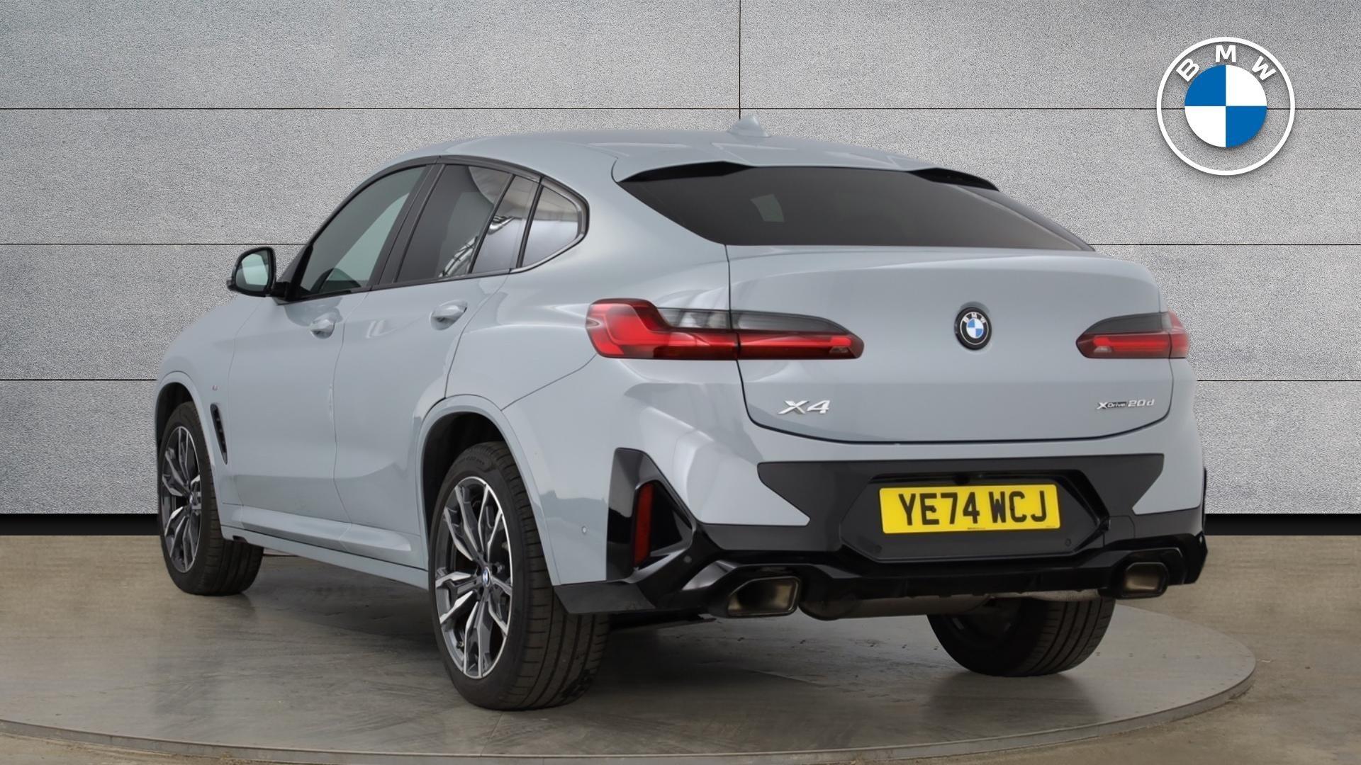BMW X4 view 2