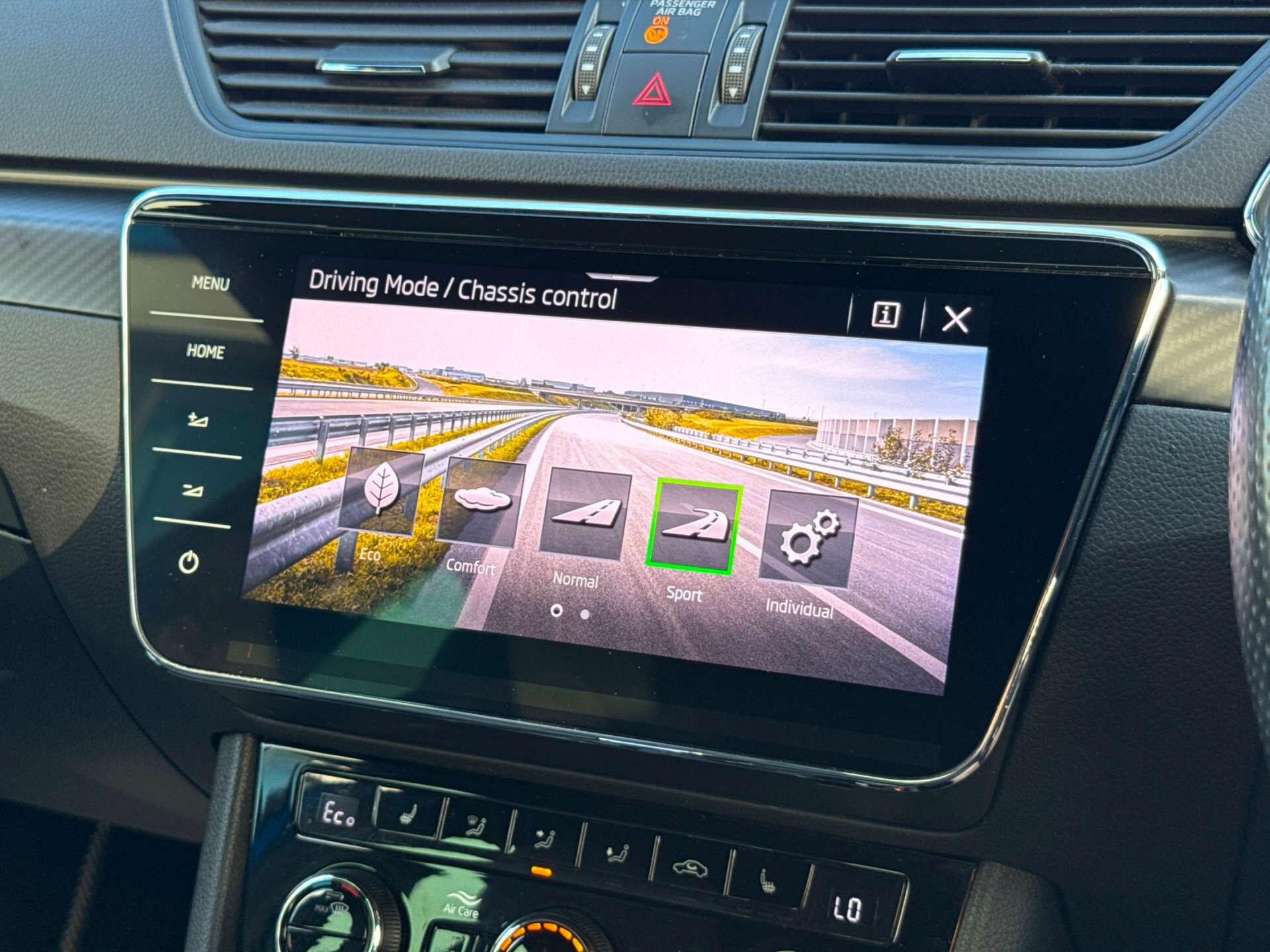 Skoda Superb view 74