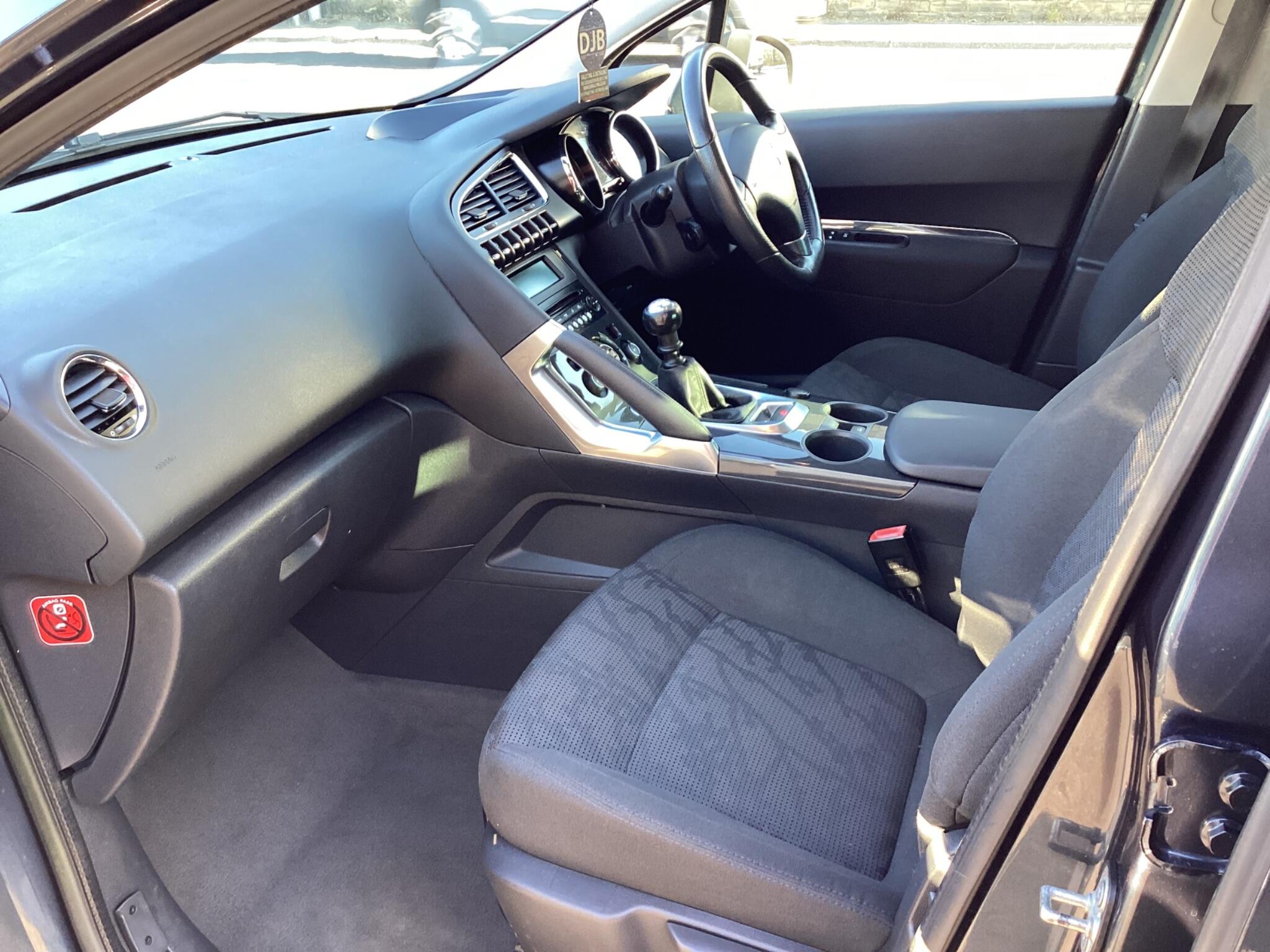 Peugeot 3008 view 14