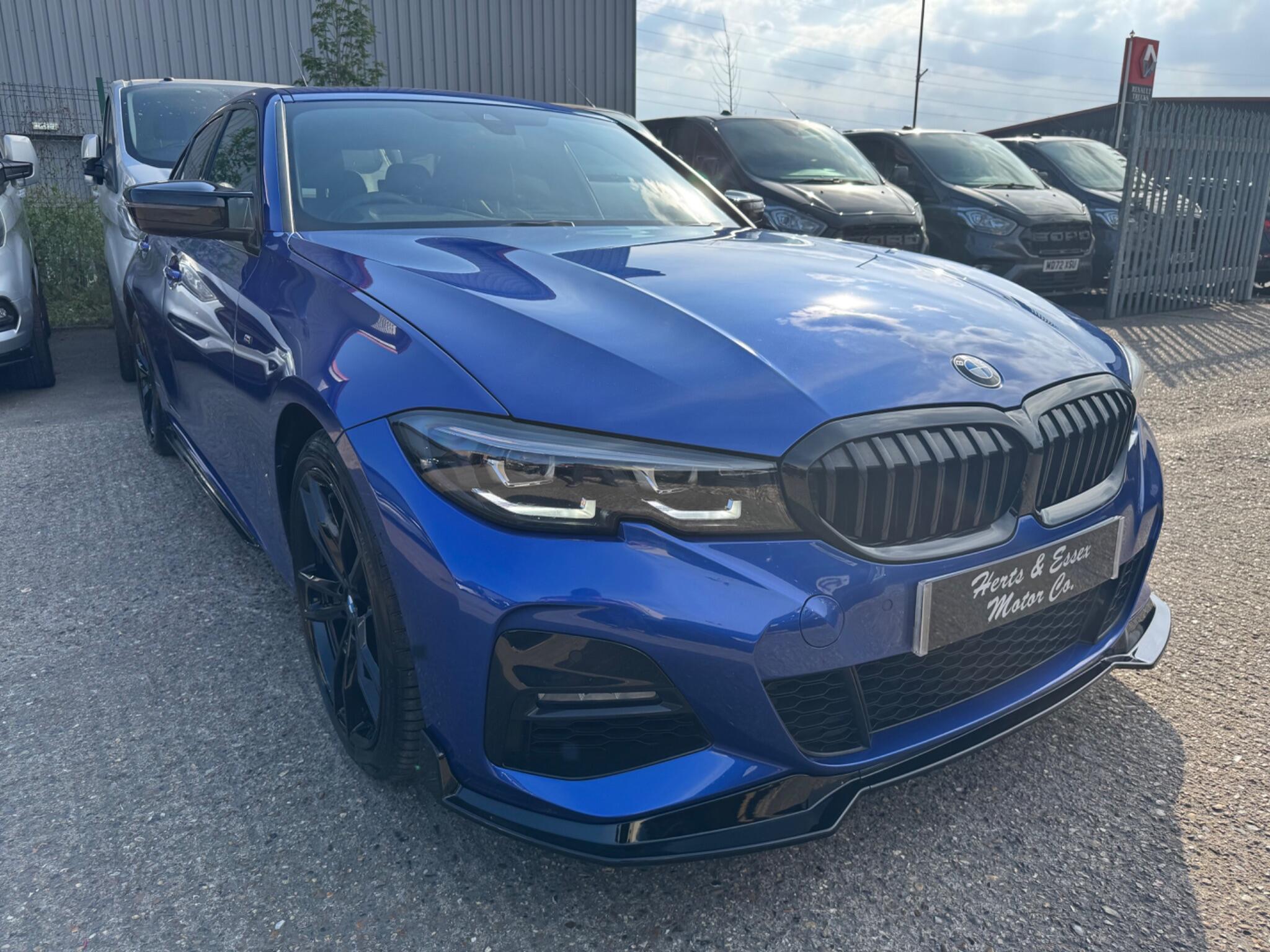 BMW 3 Series view 2