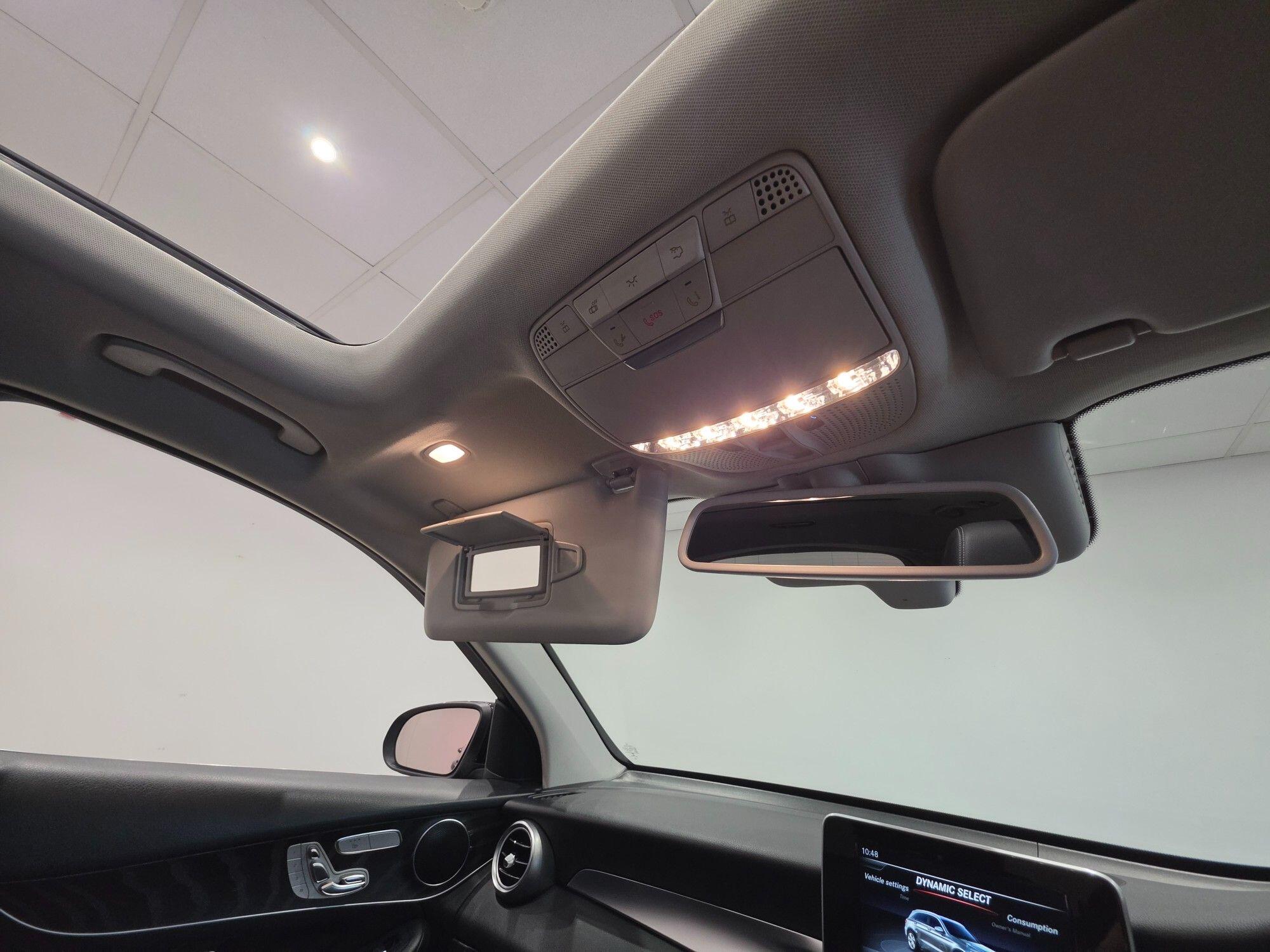 Mercedes-Benz GLC view 79