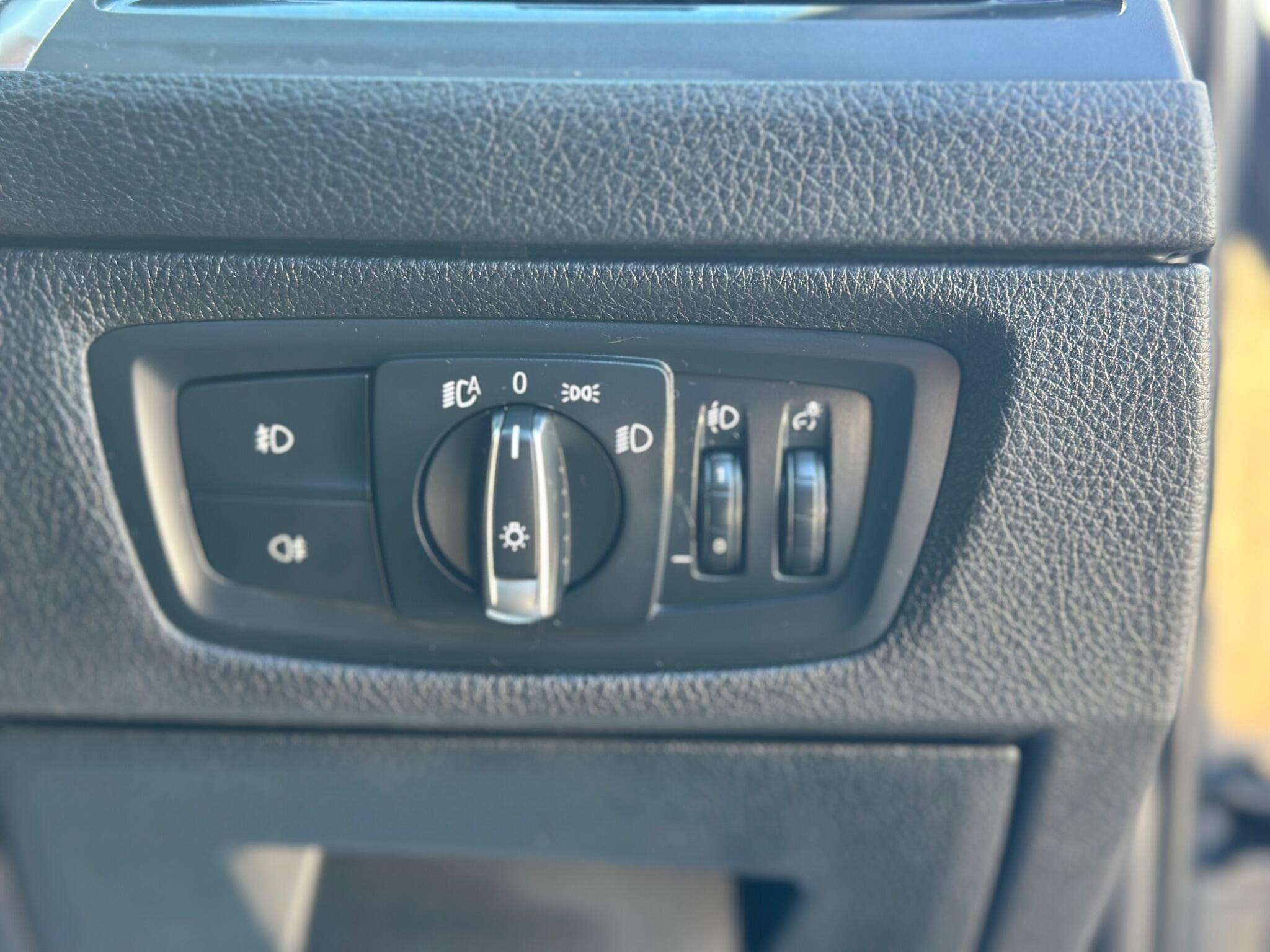 BMW 1 Series view 45
