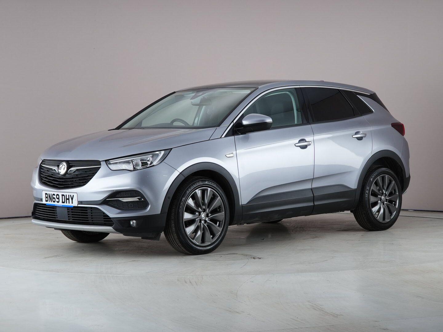 Vauxhall Grandland X view 2